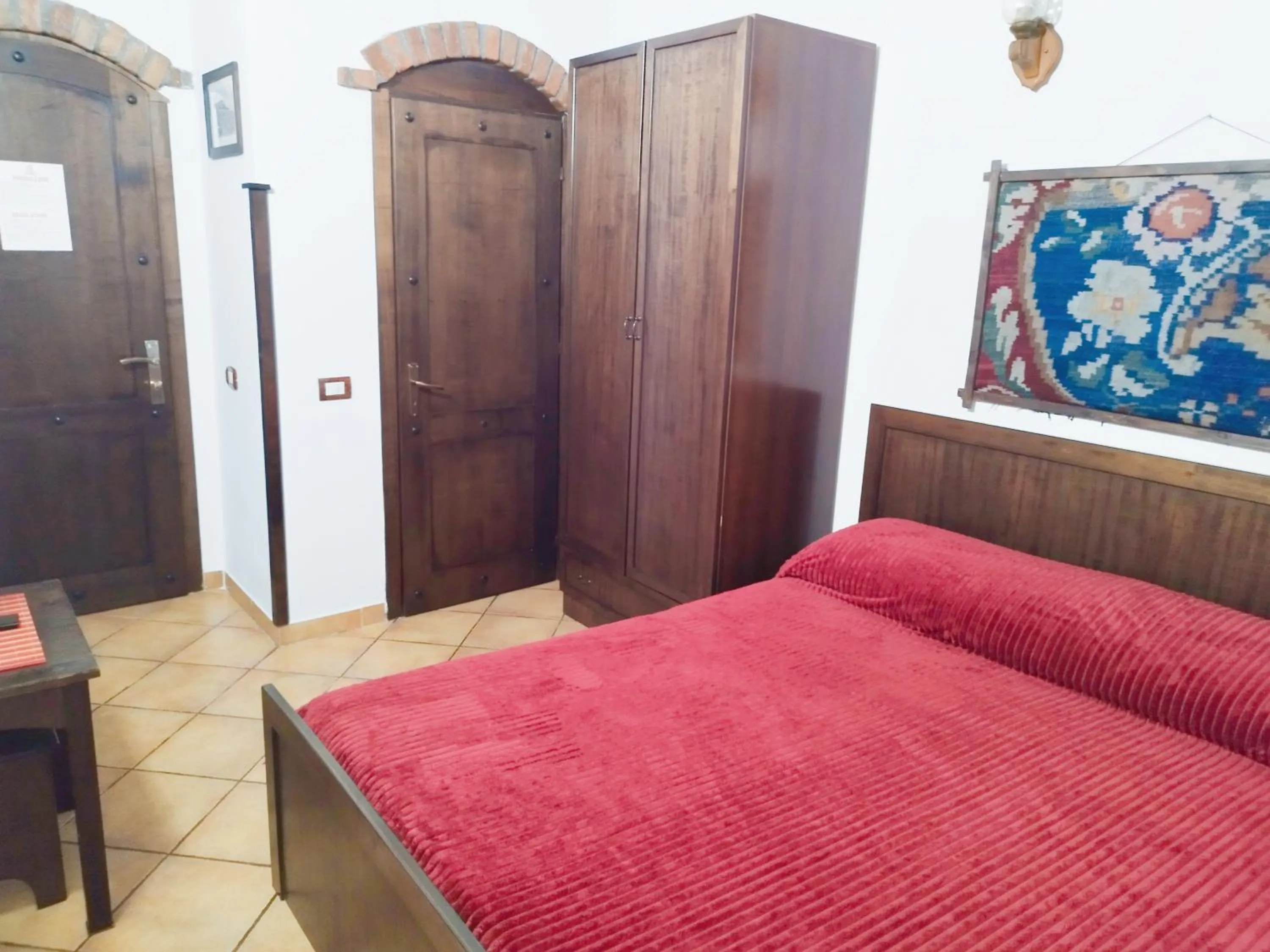 Bed in Guva Mangalem Boutique Hotel & Restaurant - Old Town Mangalem