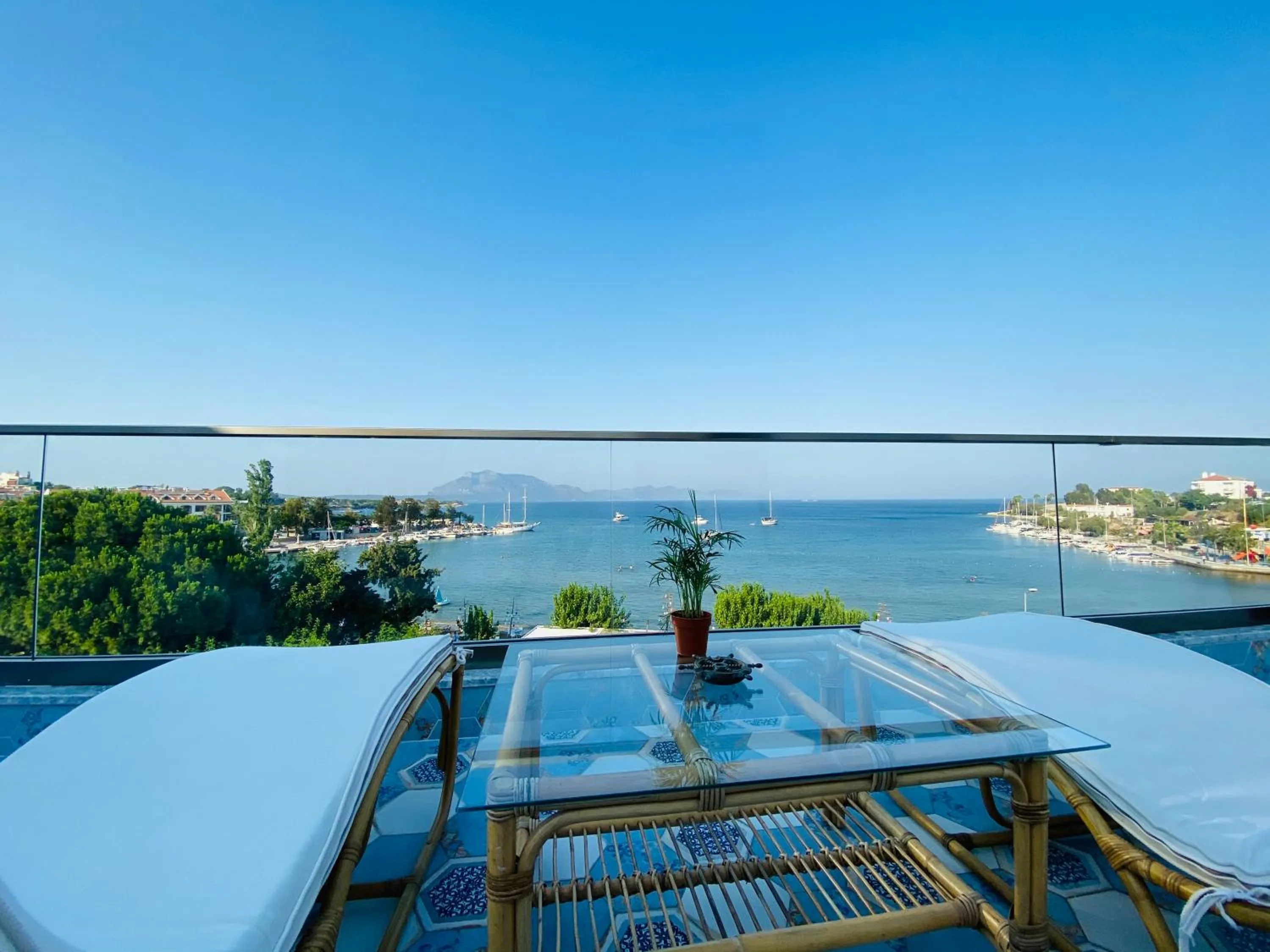 Balcony/Terrace in Kumluk Hotel