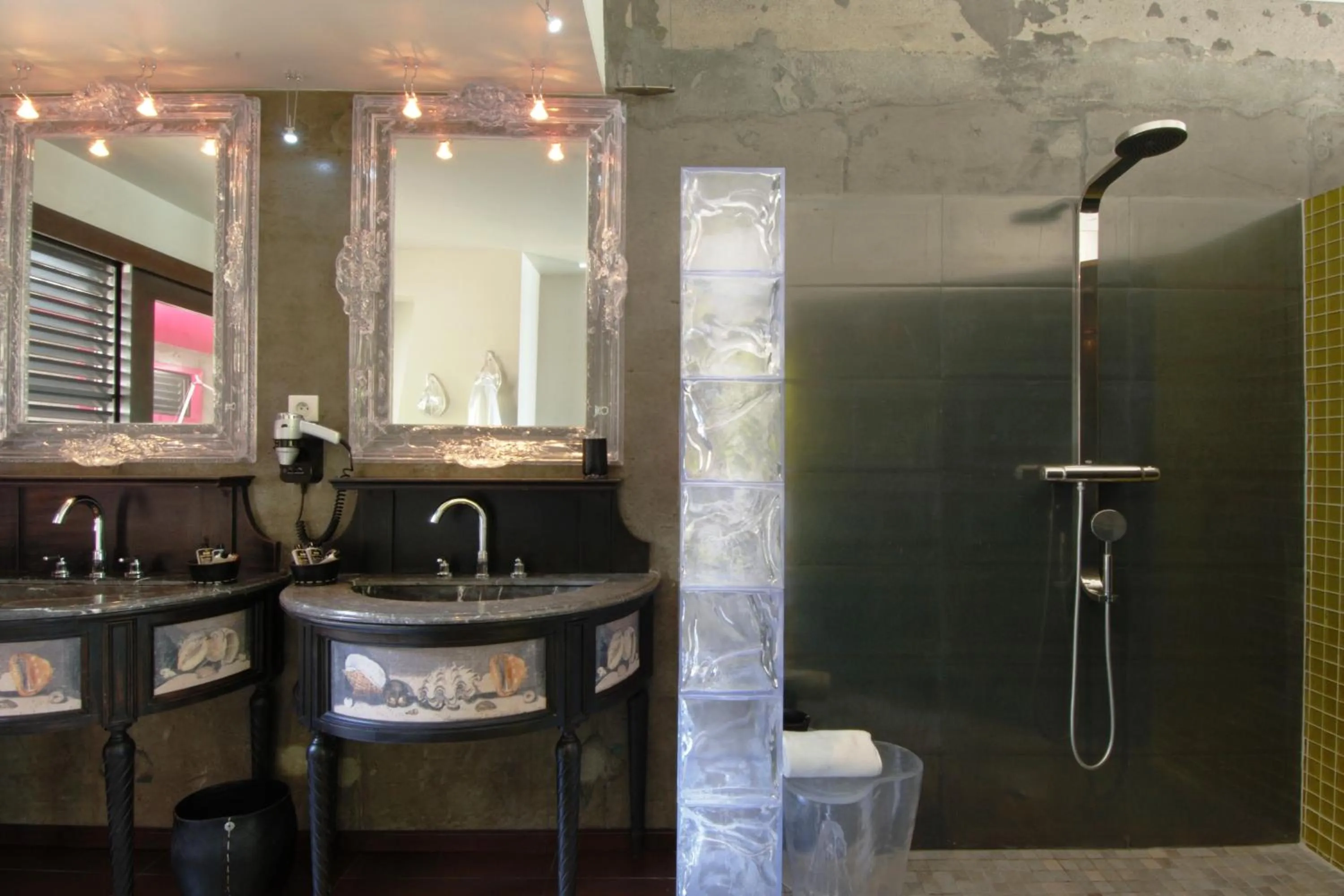 Bathroom in Villa Lodge 4 Epices