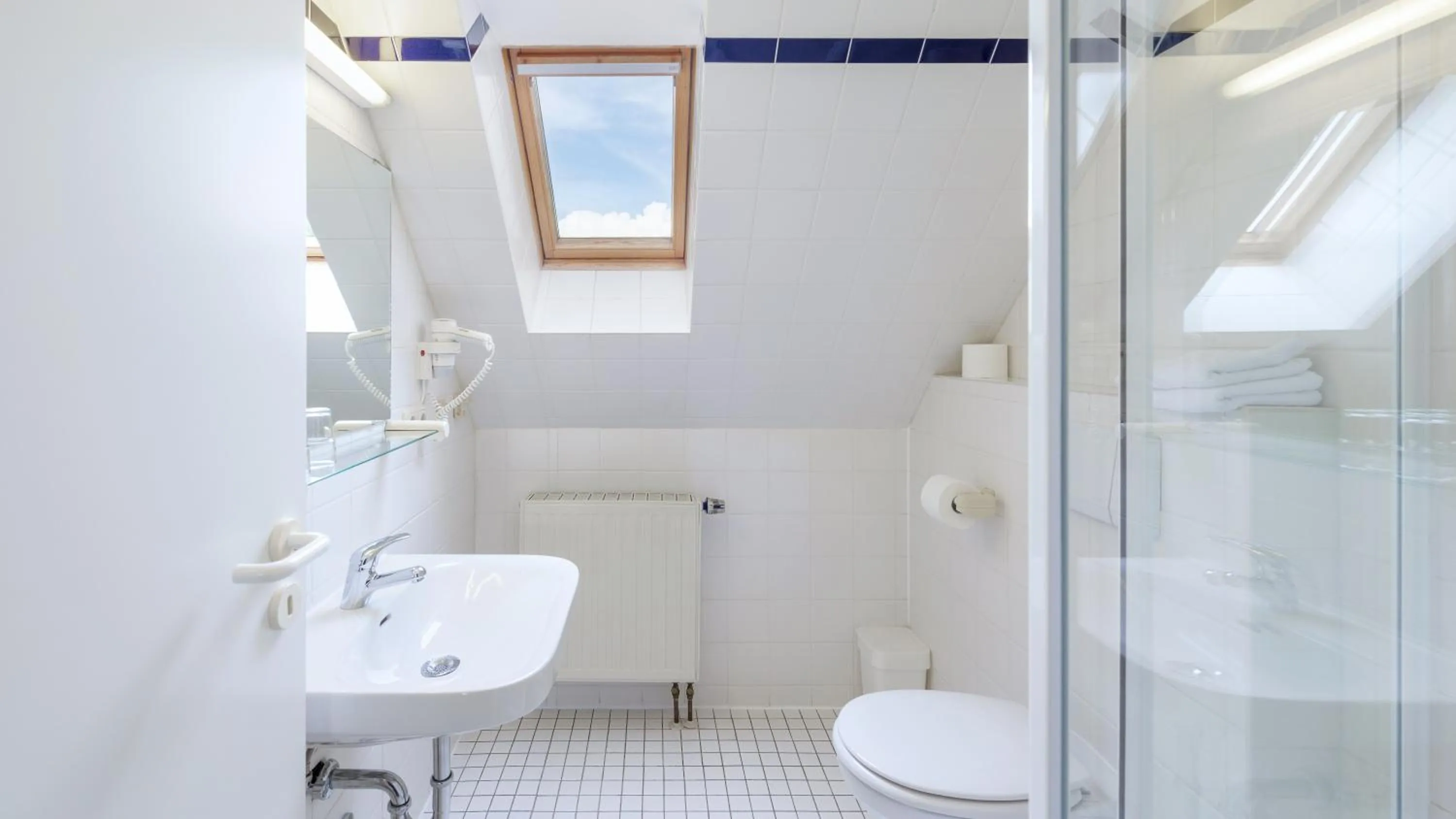 Bathroom in Motel Hormersdorf