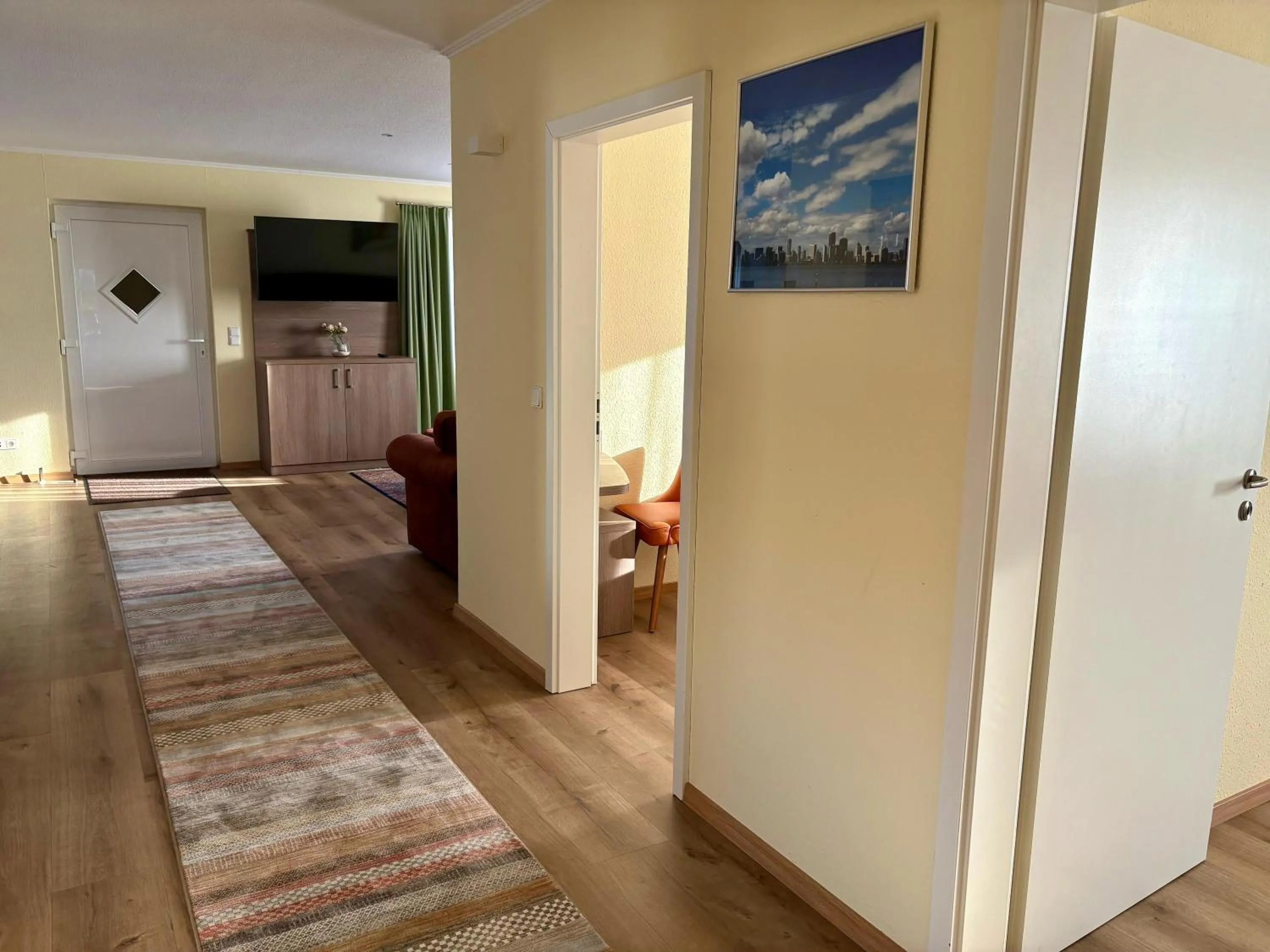 TV and multimedia in Ellen Hotel