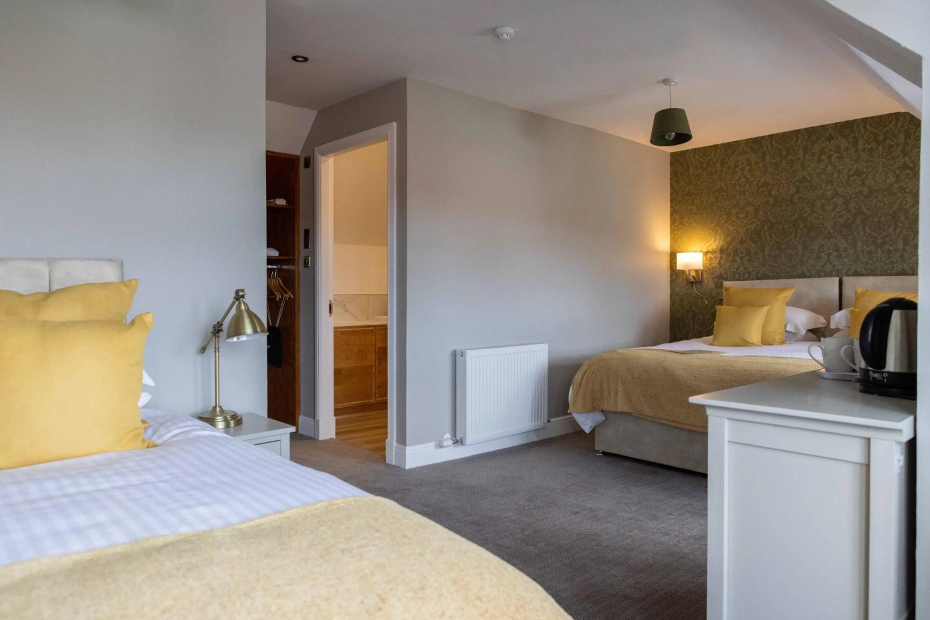 Bedroom, Bed in Old Aberlady Inn