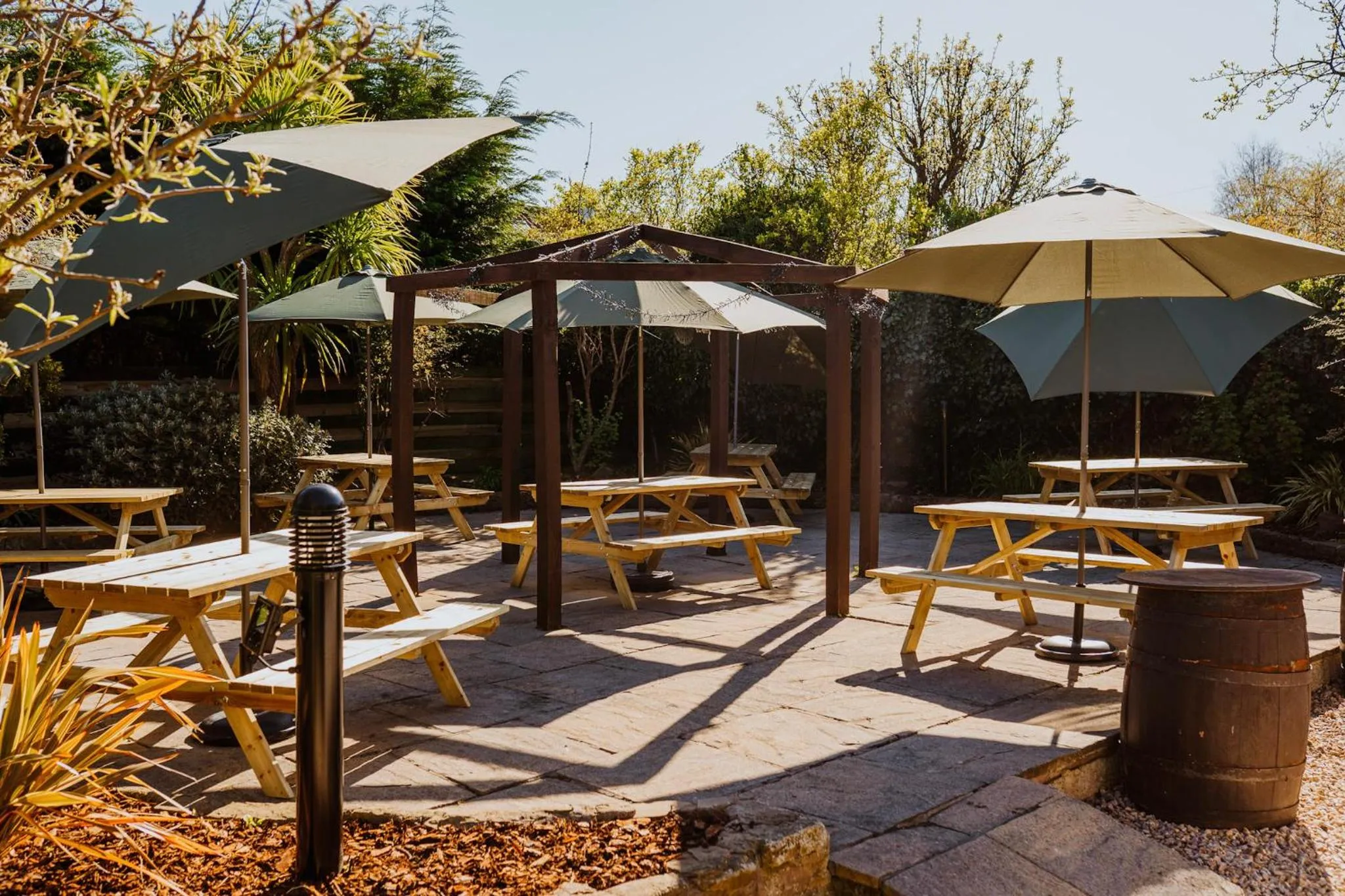 Patio in Old Aberlady Inn