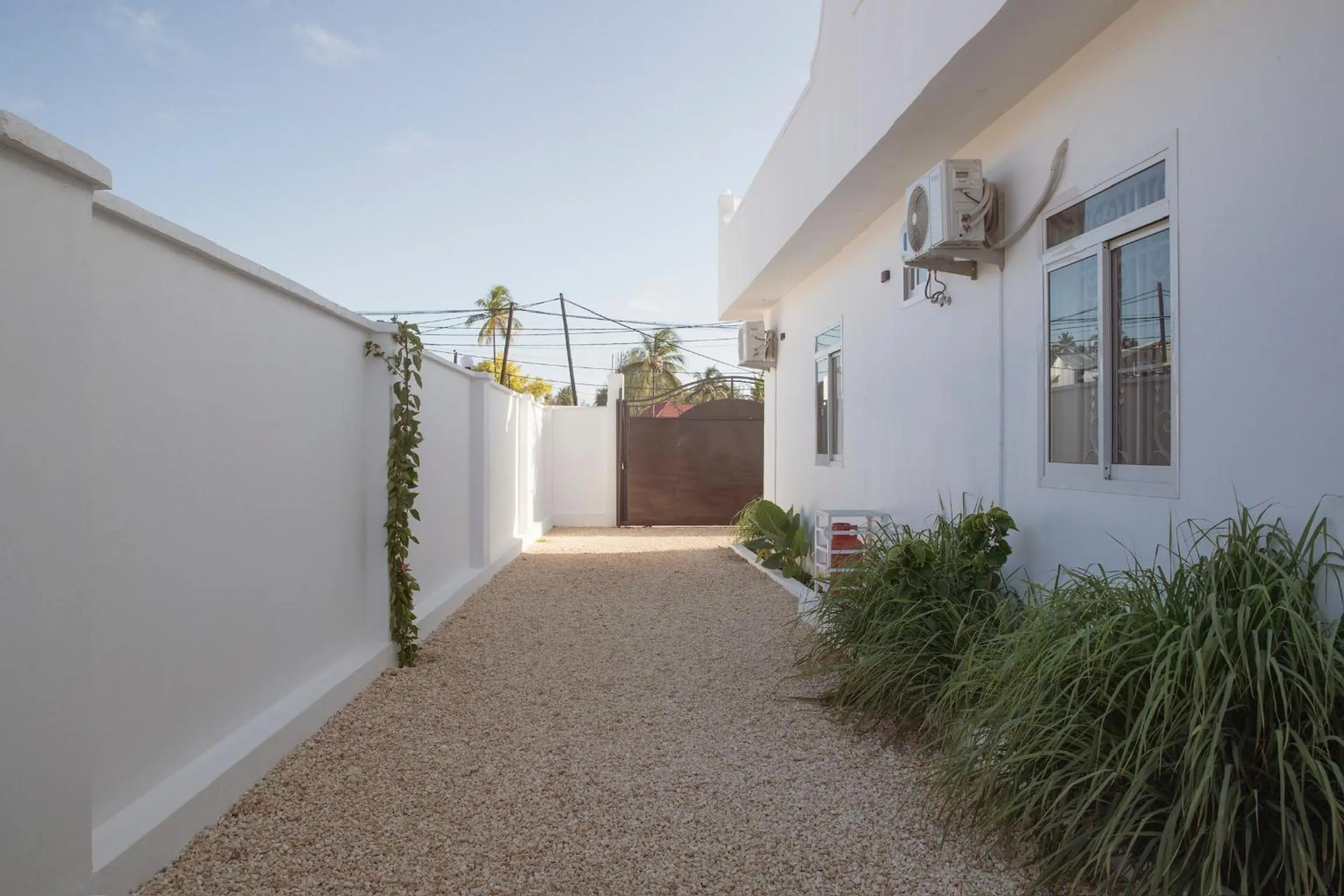 Other in Paje White House