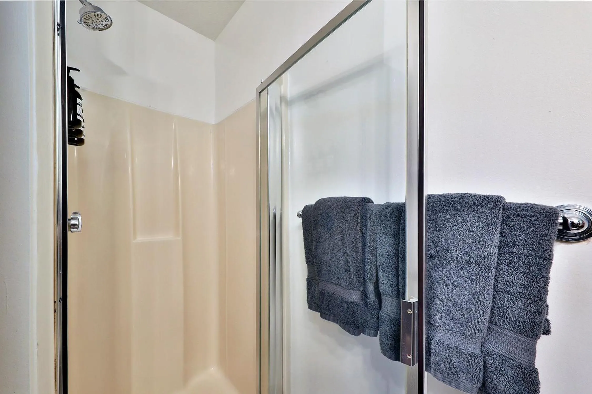 Bathroom in Good Hotels Boston