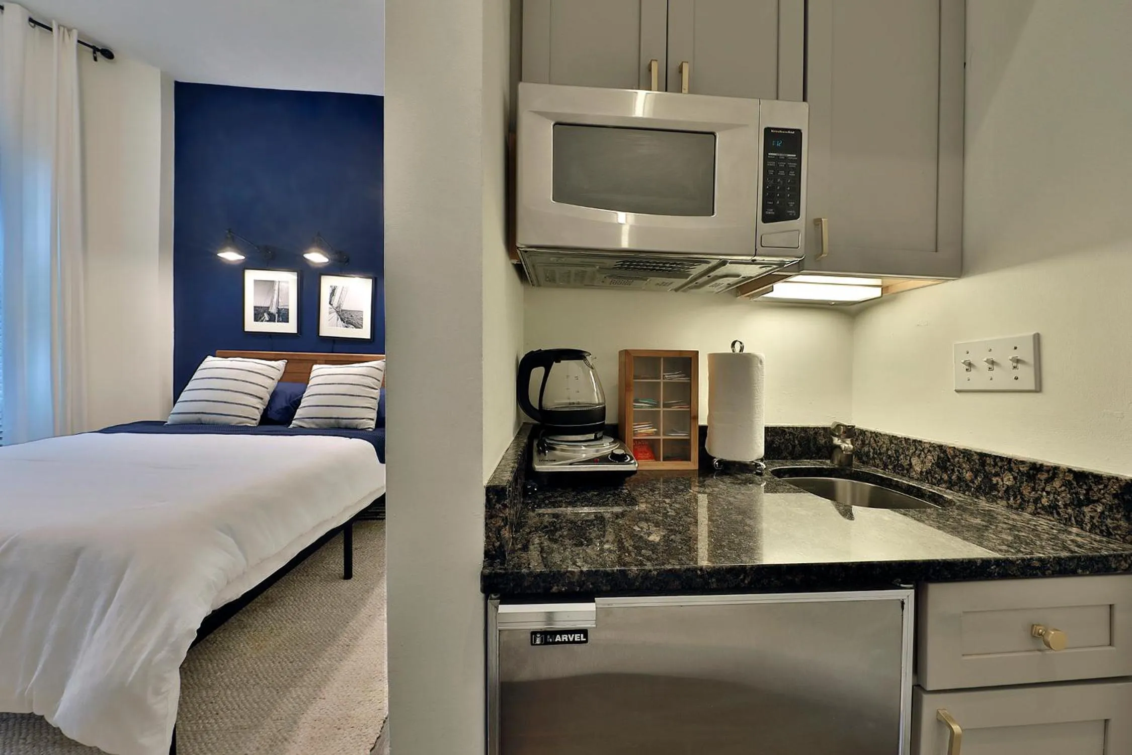 Photo of the whole room in Good Hotels Boston