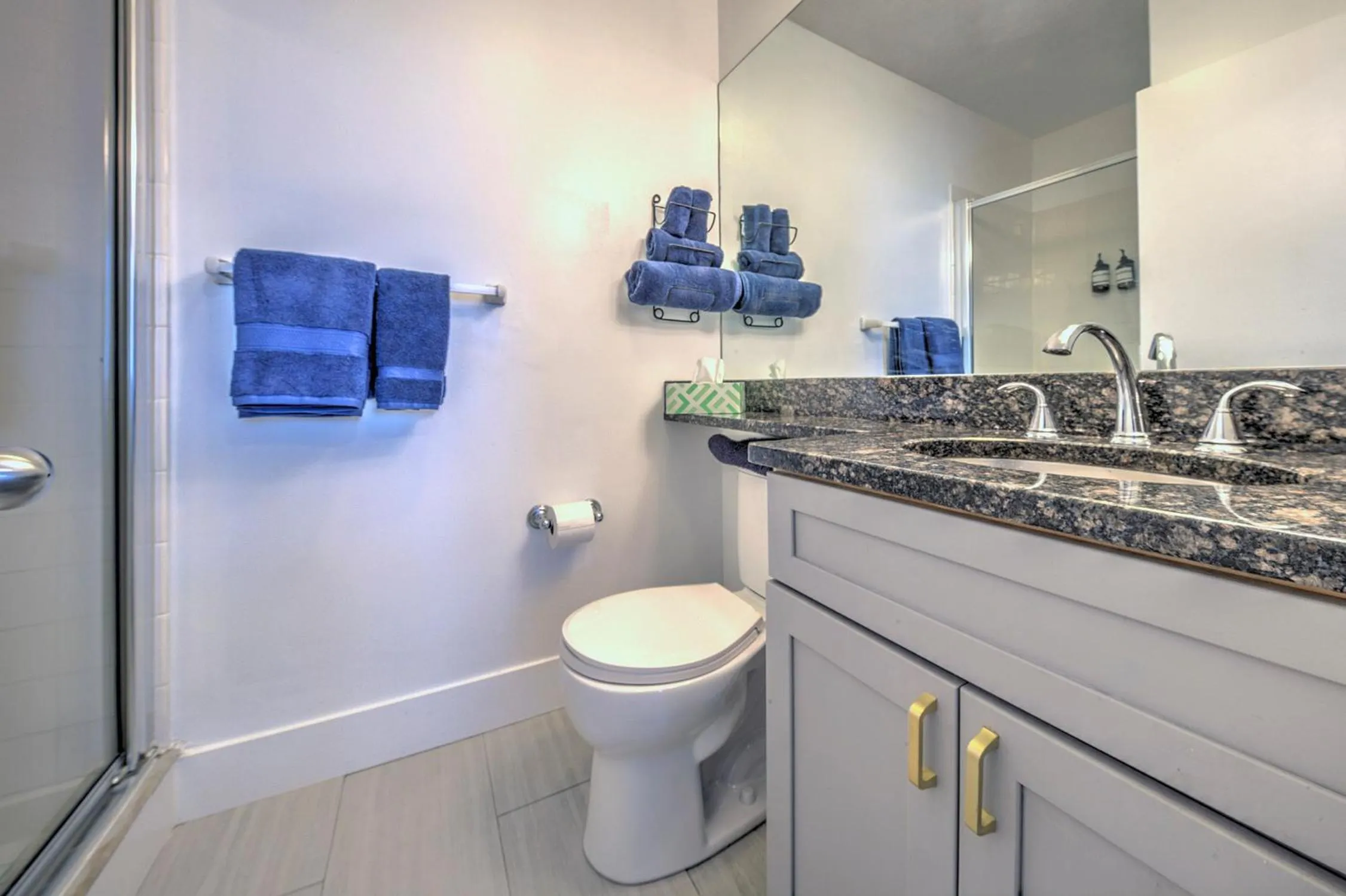 Bathroom in Good Hotels Boston