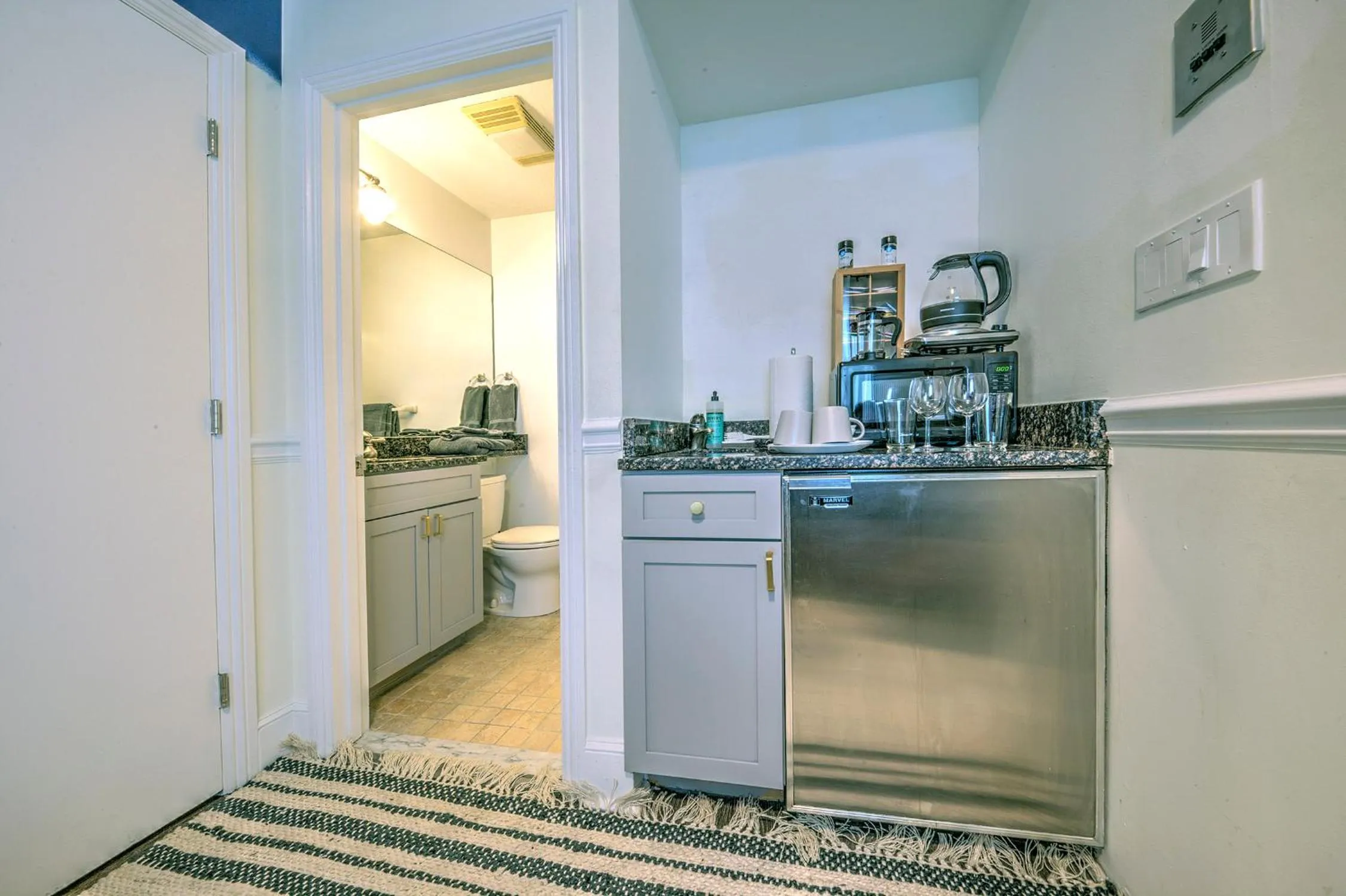 Kitchen or kitchenette in Good Hotels Boston