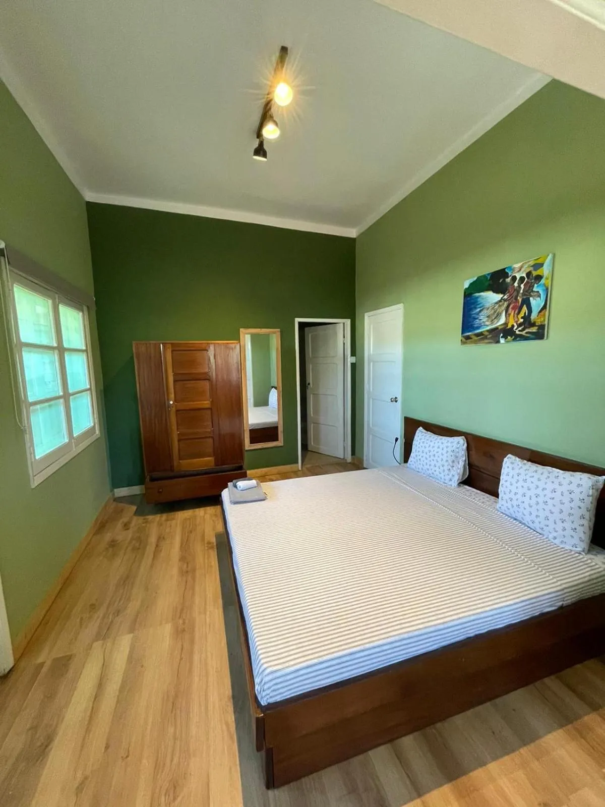 Bedroom, Bed in Residencial Avenida Geovanni