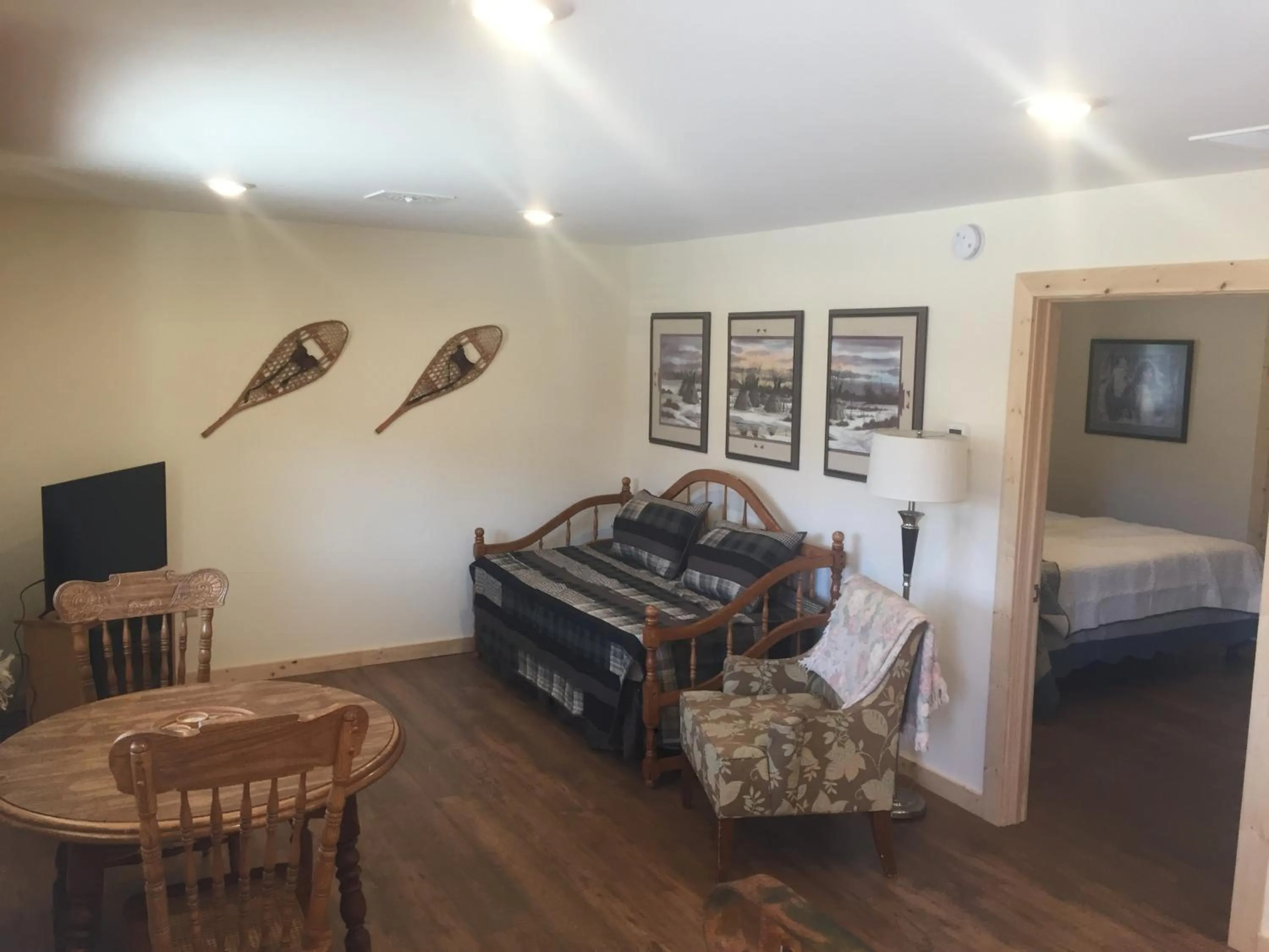 Creekside Downtown Vacation Suites, Only Adults 25 or older