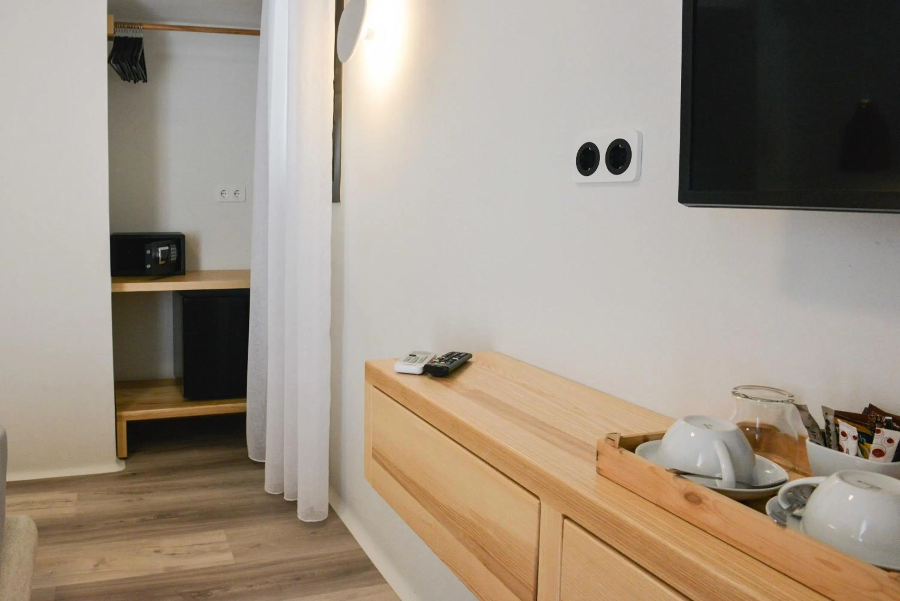 TV and multimedia in Princess Mare Hotel - Adults Only