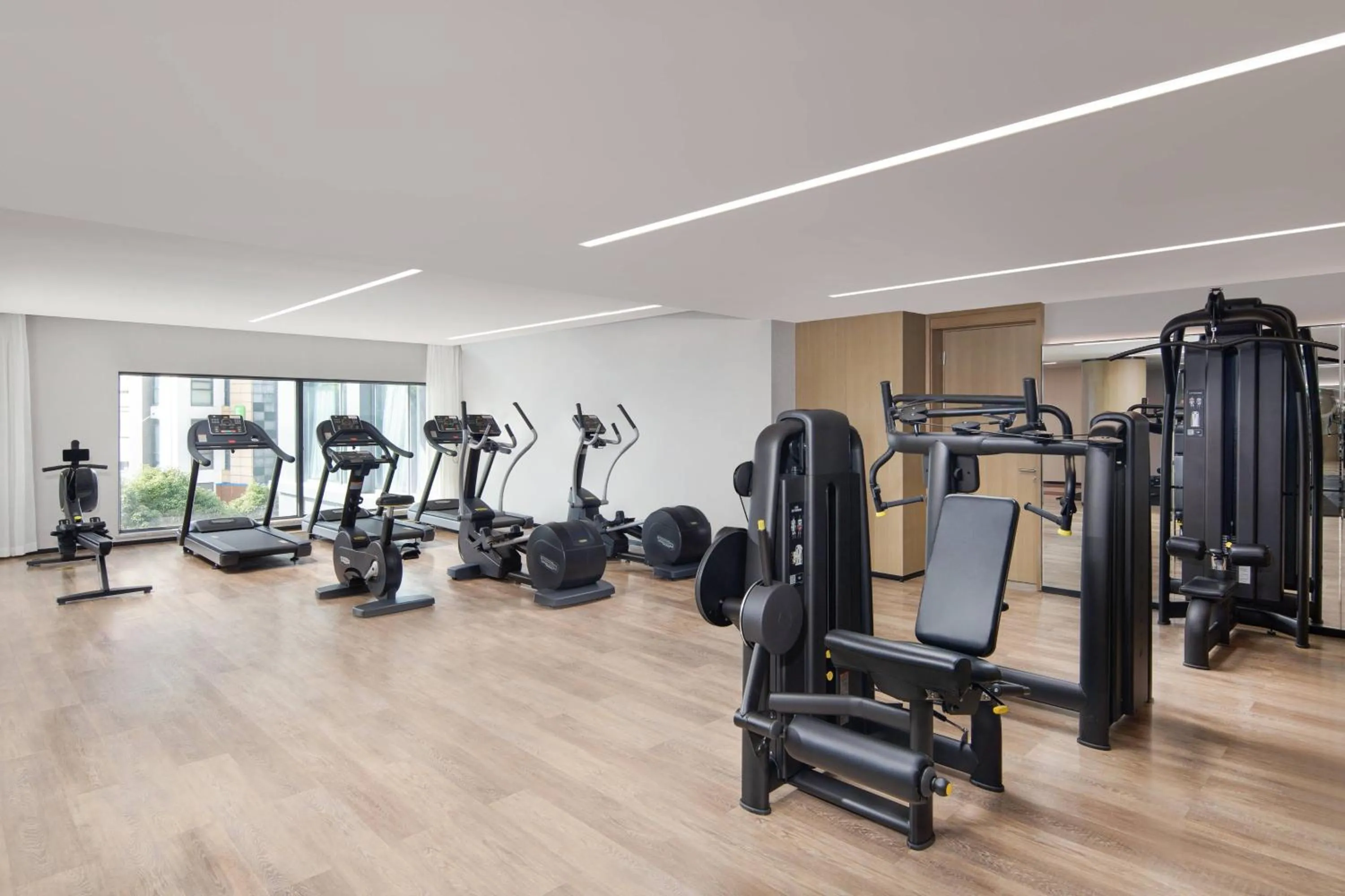 Fitness centre/facilities in Courtyard by Marriott Jiangyin
