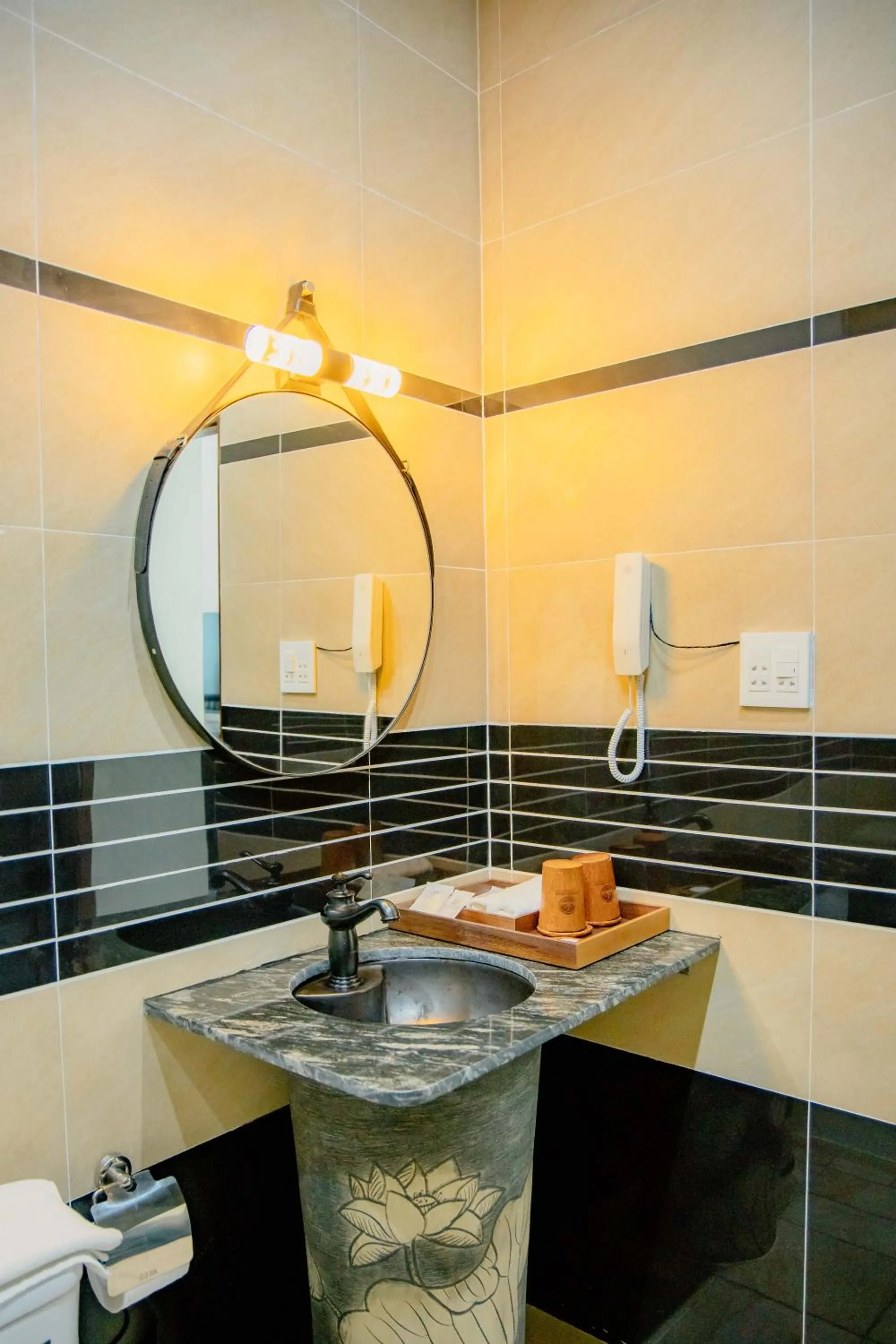 Shower in Cantho Eco Resort