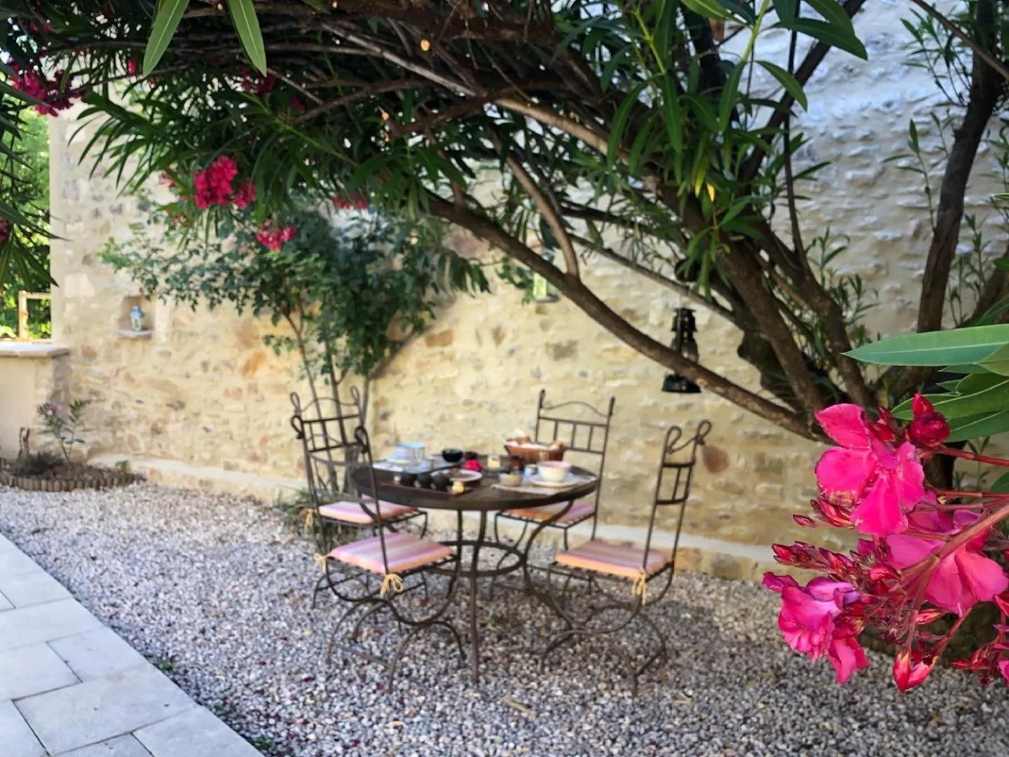 Patio in Maison des Bourgades