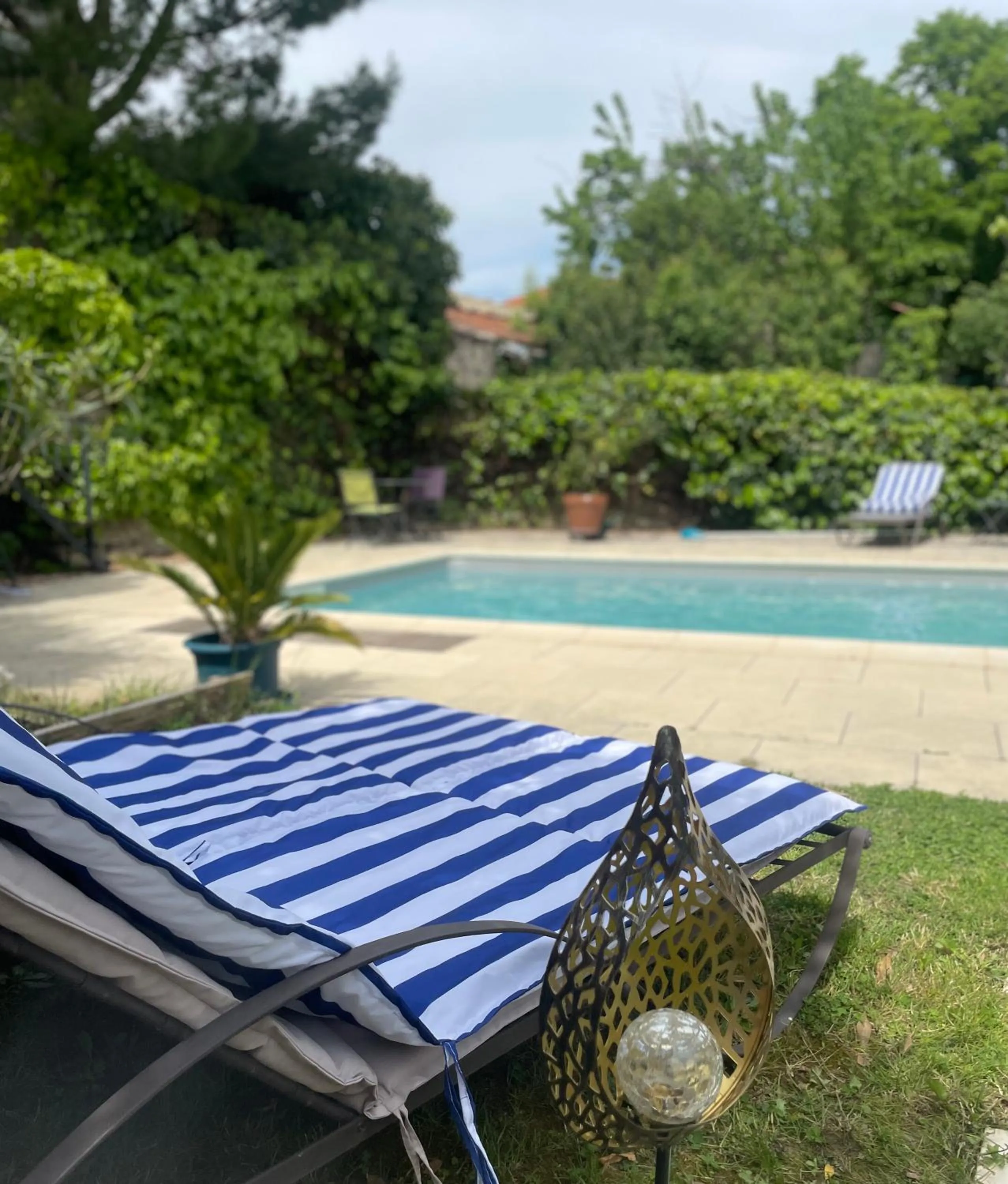 Garden in Maison des Bourgades