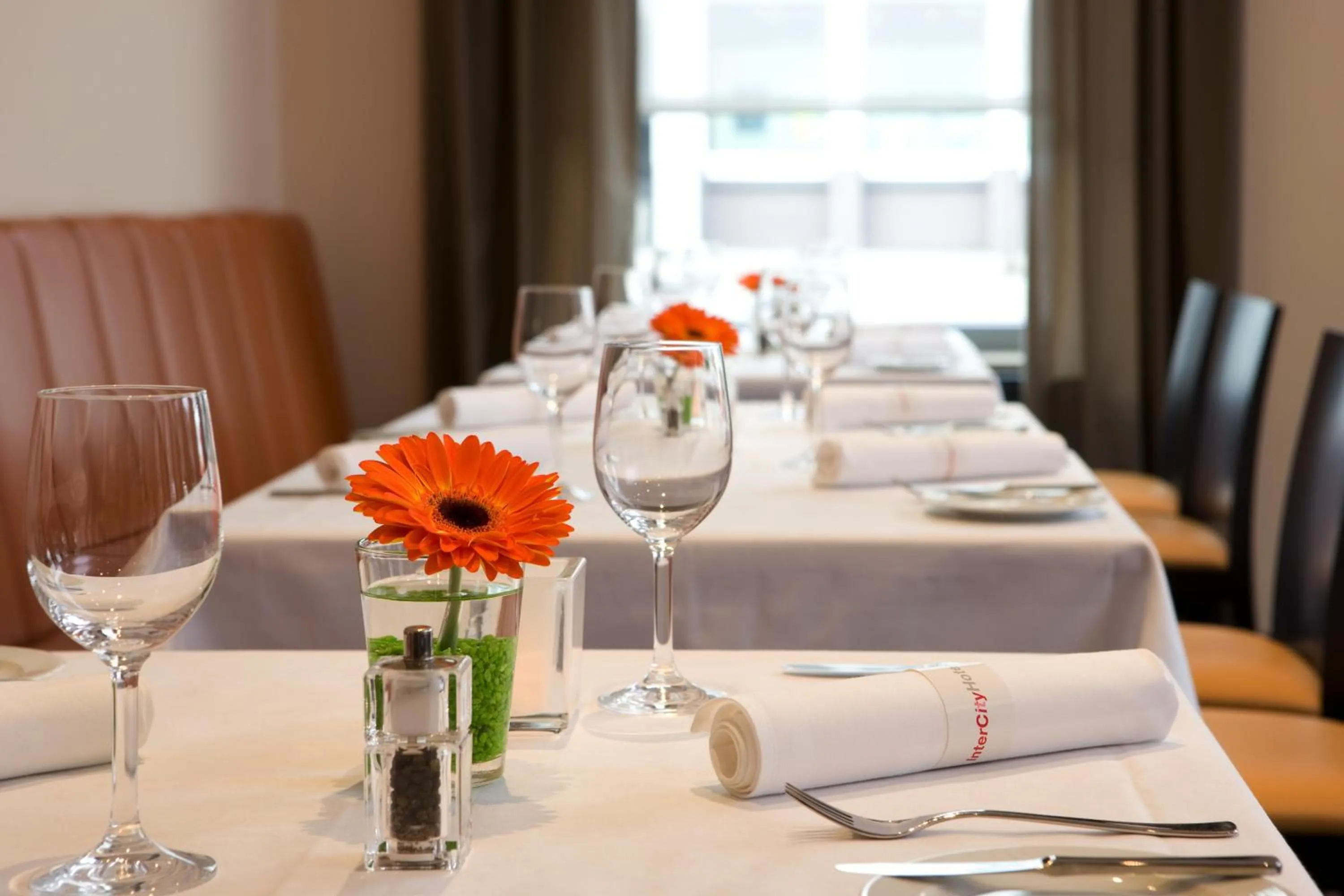 Restaurant/places to eat in IntercityHotel Mainz
