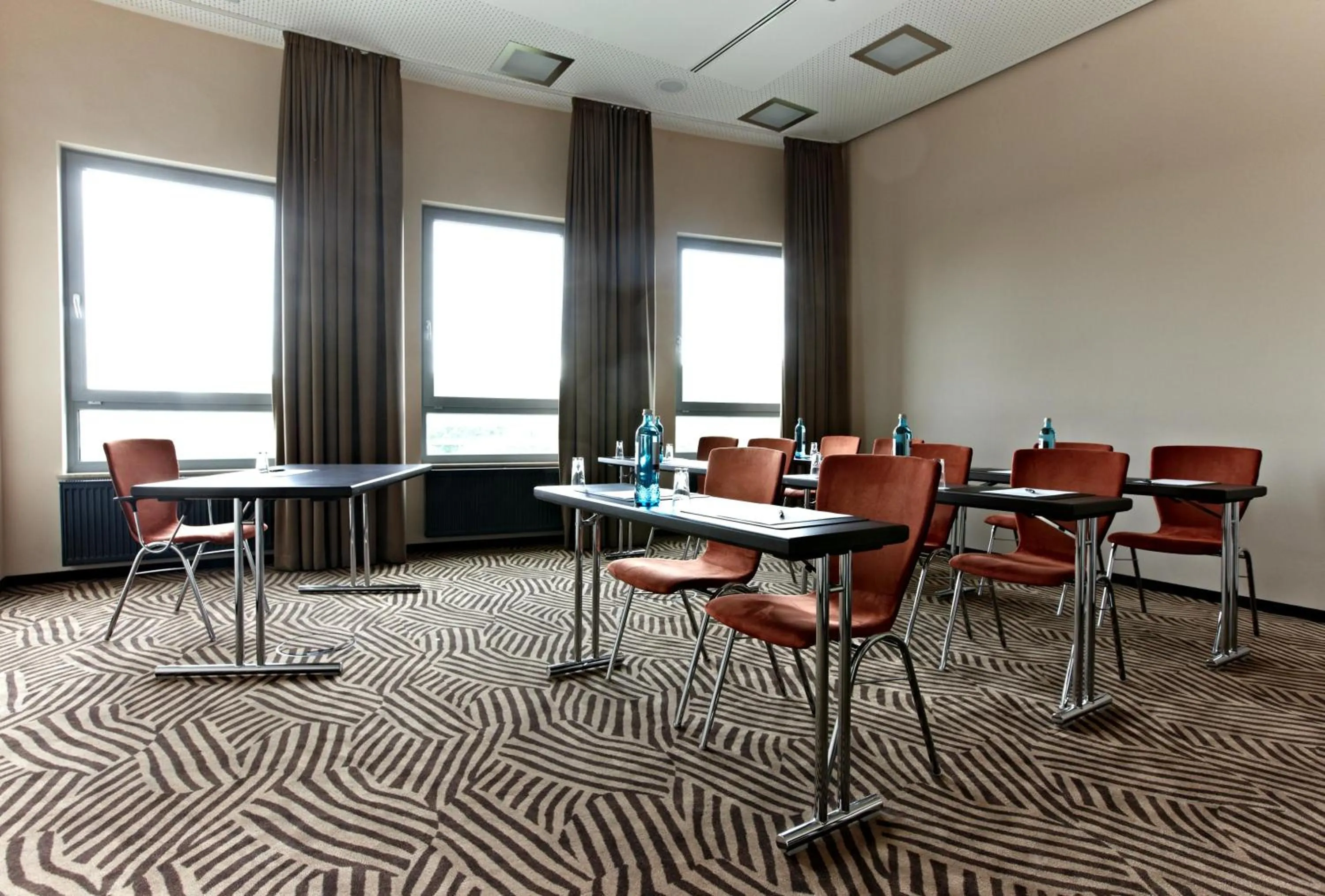 Business facilities in IntercityHotel Mainz