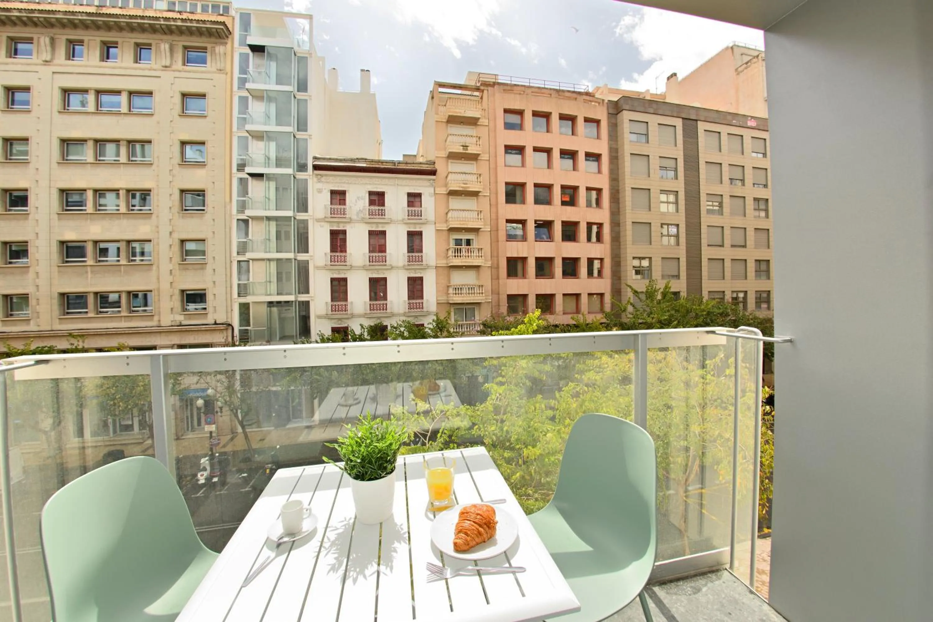 Balcony/Terrace in Holihome Rambla 24