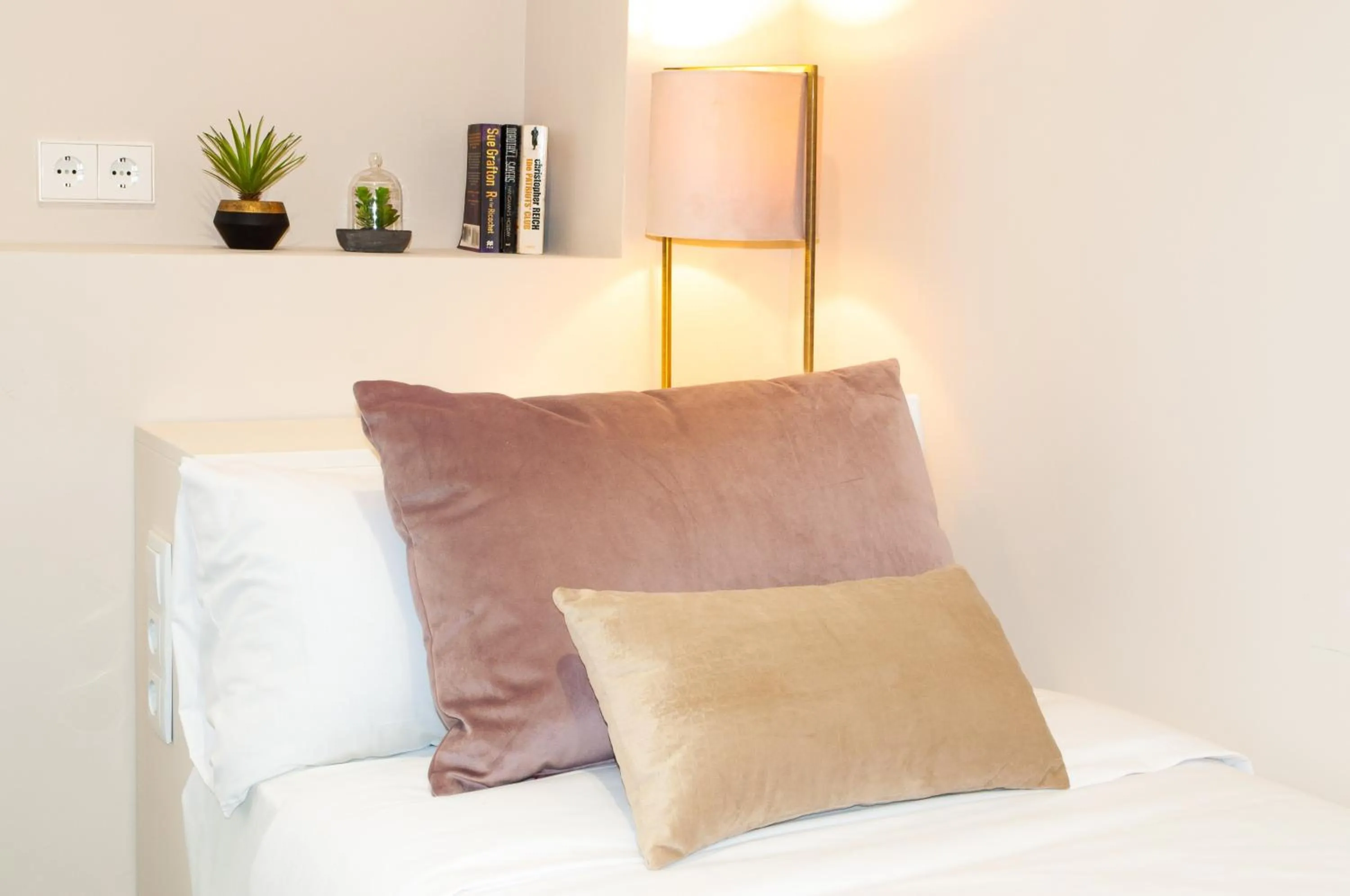 Bedroom, Bed in Holihome Rambla 24