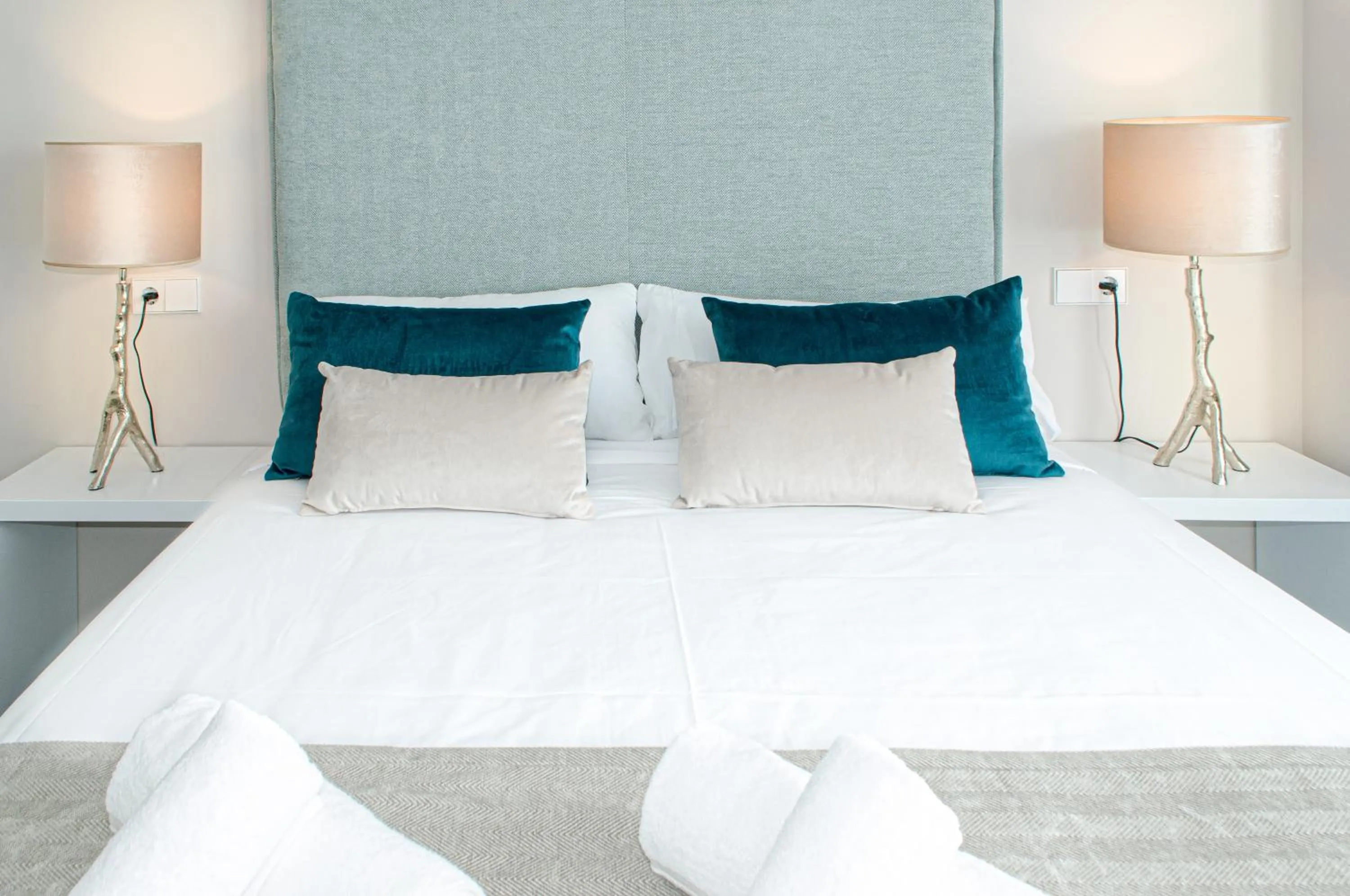 Bedroom, Bed in Holihome Rambla 24