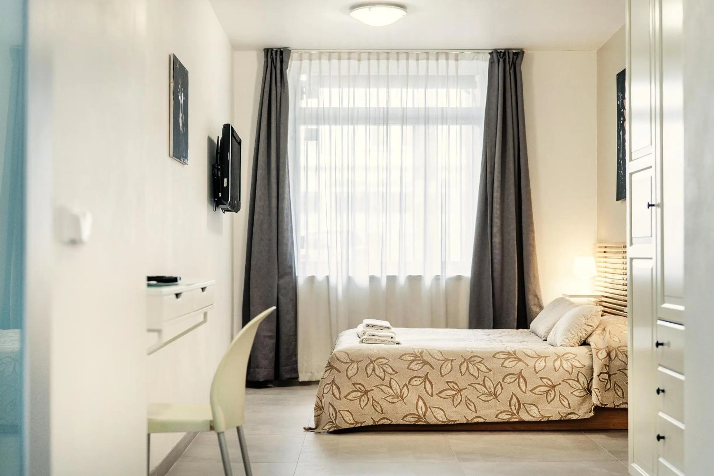 Photo of the whole room, Bed in Vincanto Rooms Old Town Prague1