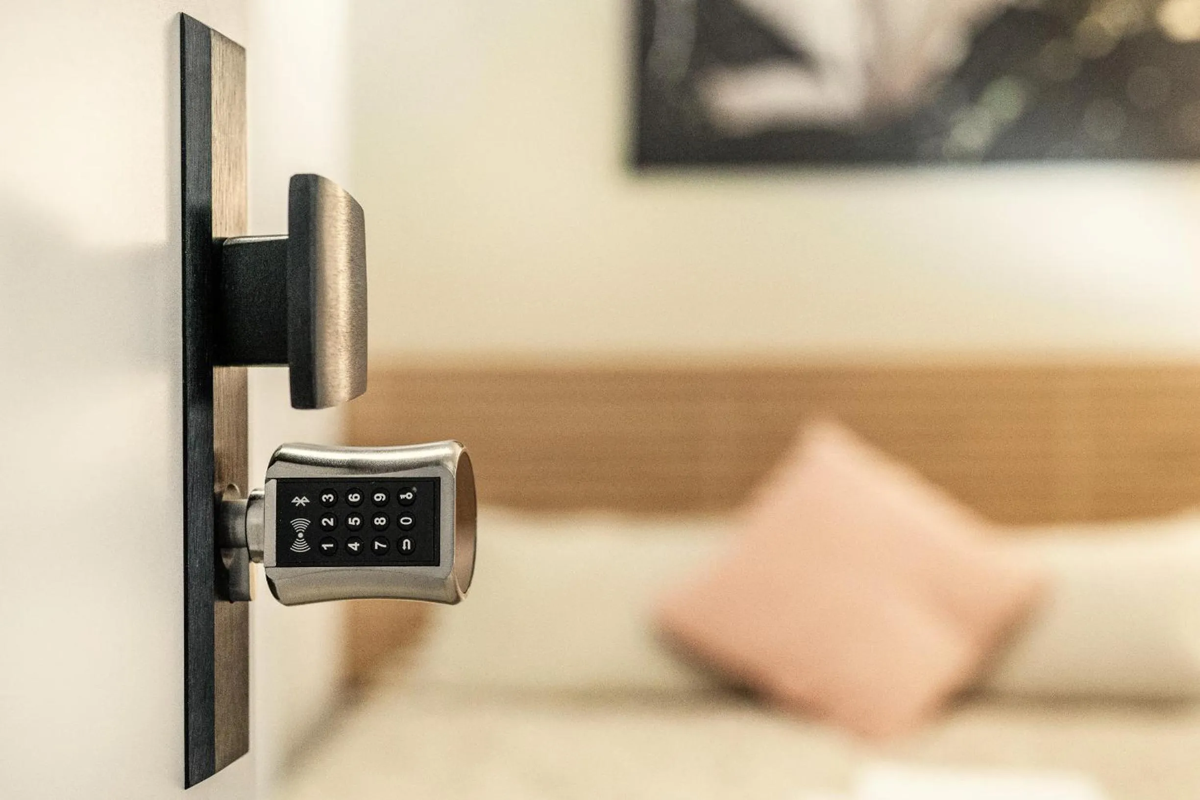 Logo/Certificate/Sign, Bed in Vincanto Rooms Old Town Prague1