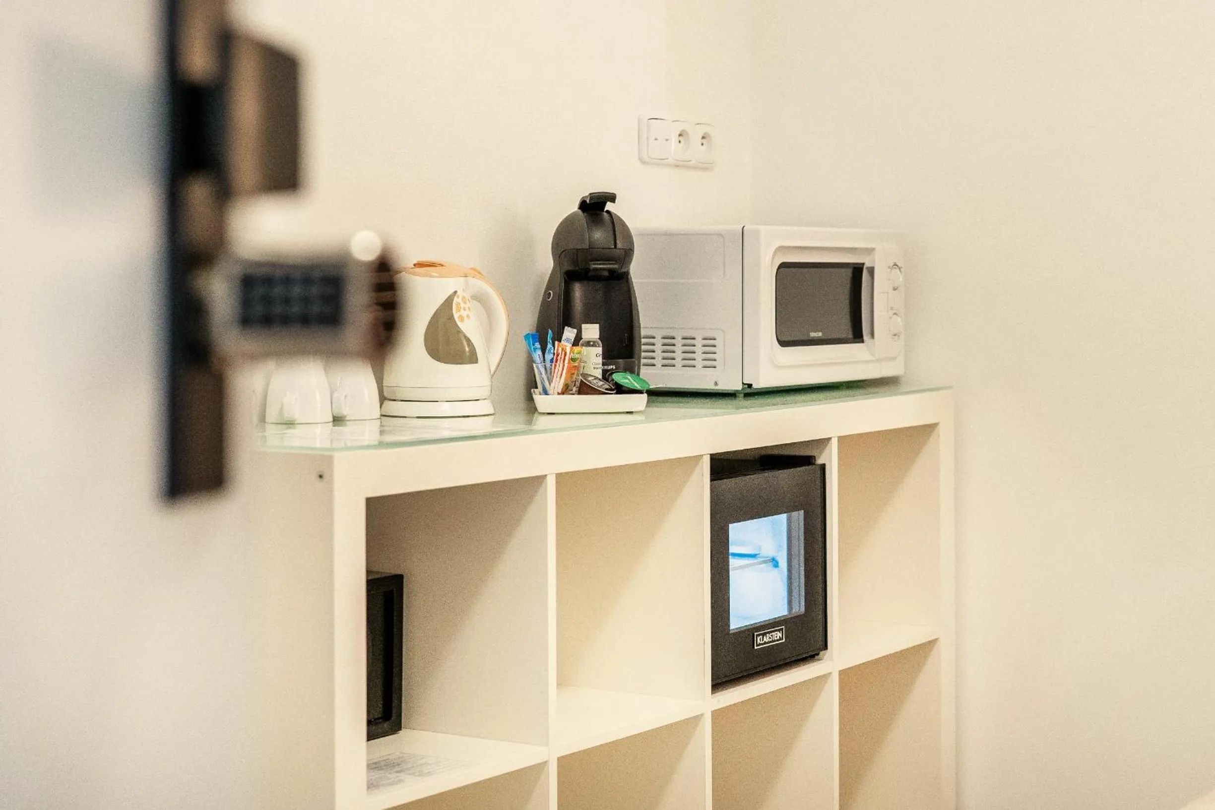 Coffee/tea facilities in Vincanto Rooms Old Town Prague1