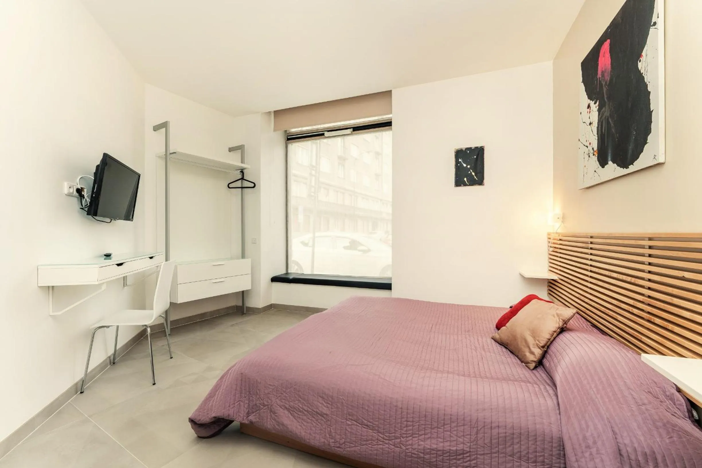 Bed in Vincanto Rooms Old Town Prague1