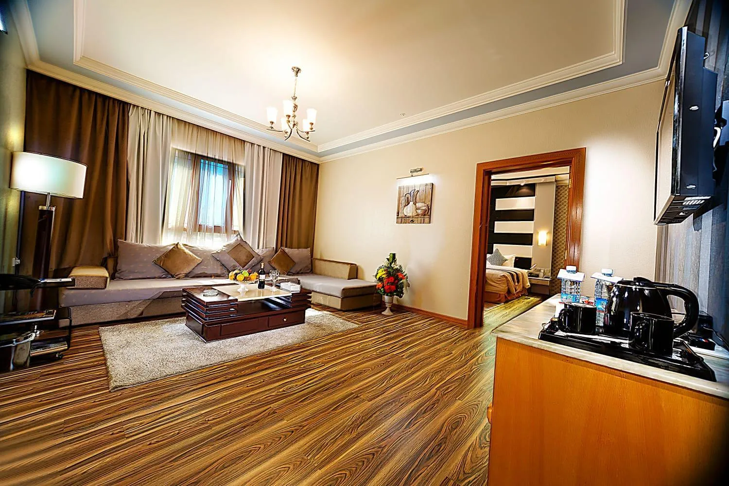 Coffee/tea facilities in Swiss International Palace Hotel Manama