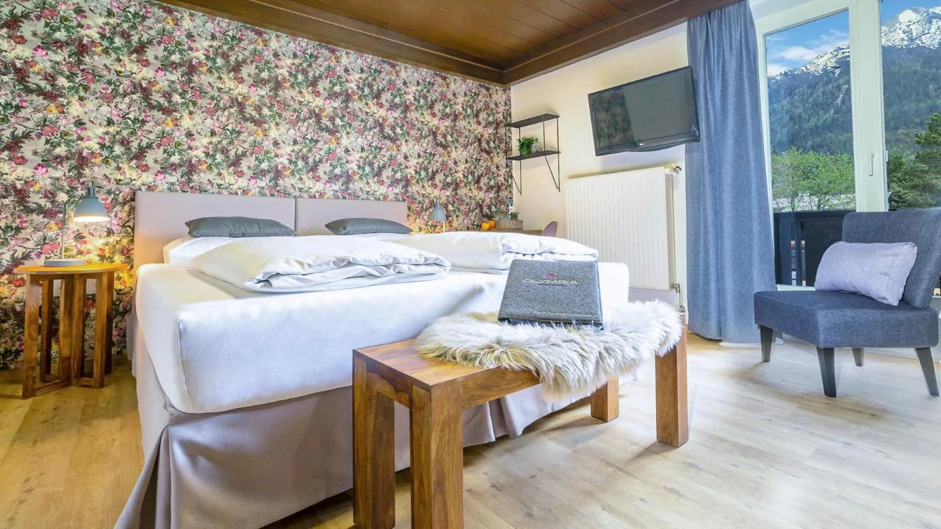 Bed in Boutique Hotel Olympia B&B