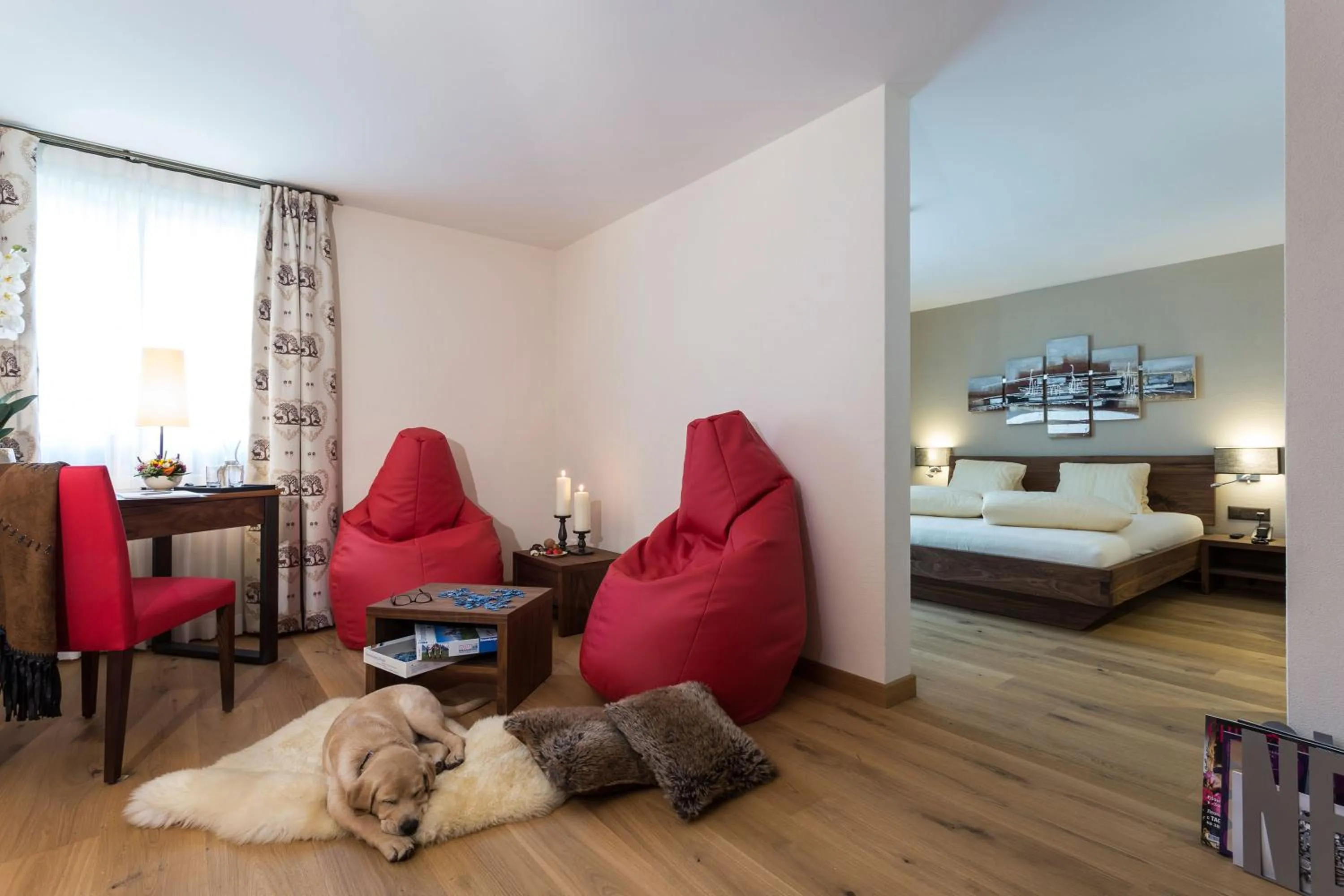 Photo of the whole room, Bed in Hotel Cervo