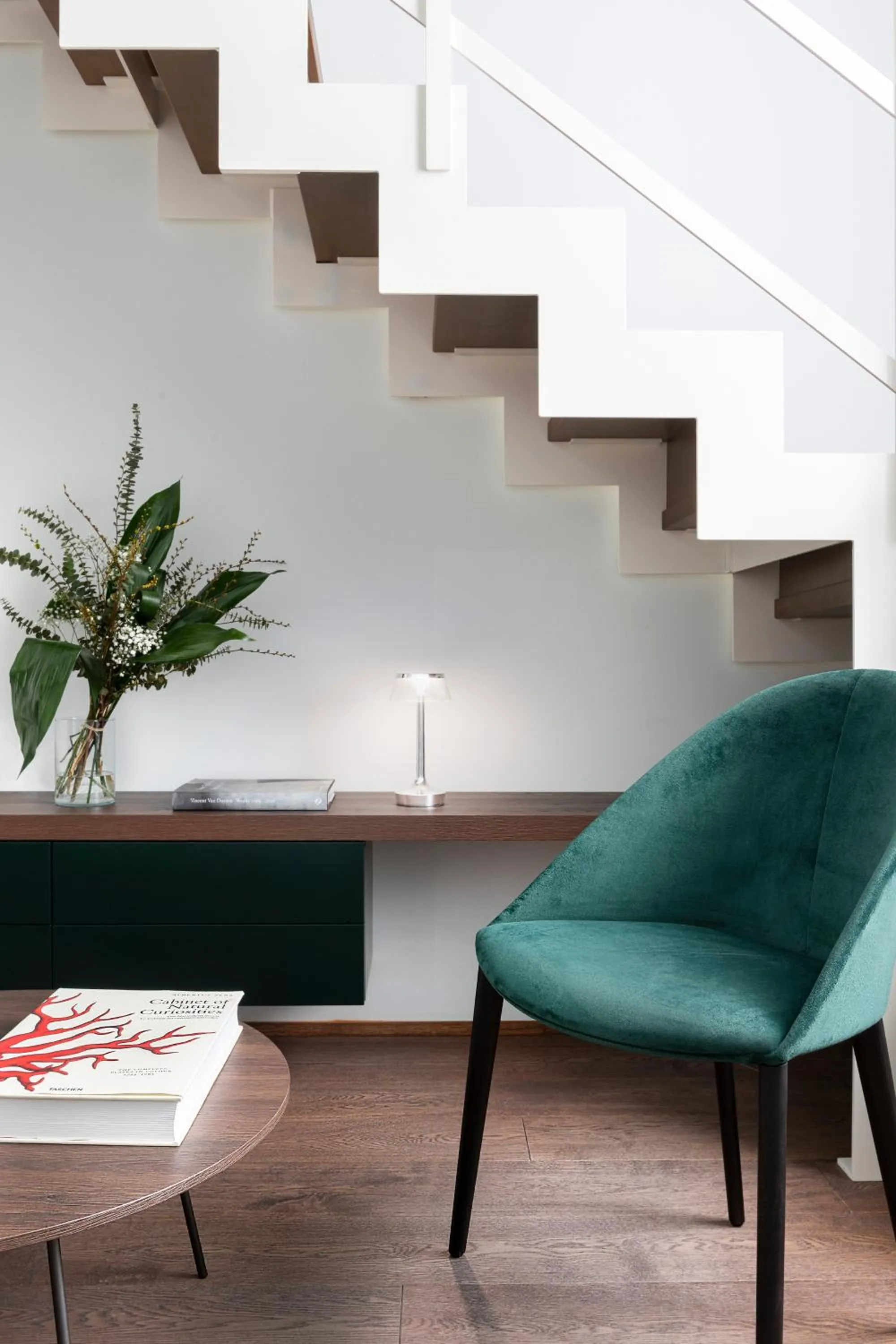 Seating area in Cavour Deluxe by Mmega