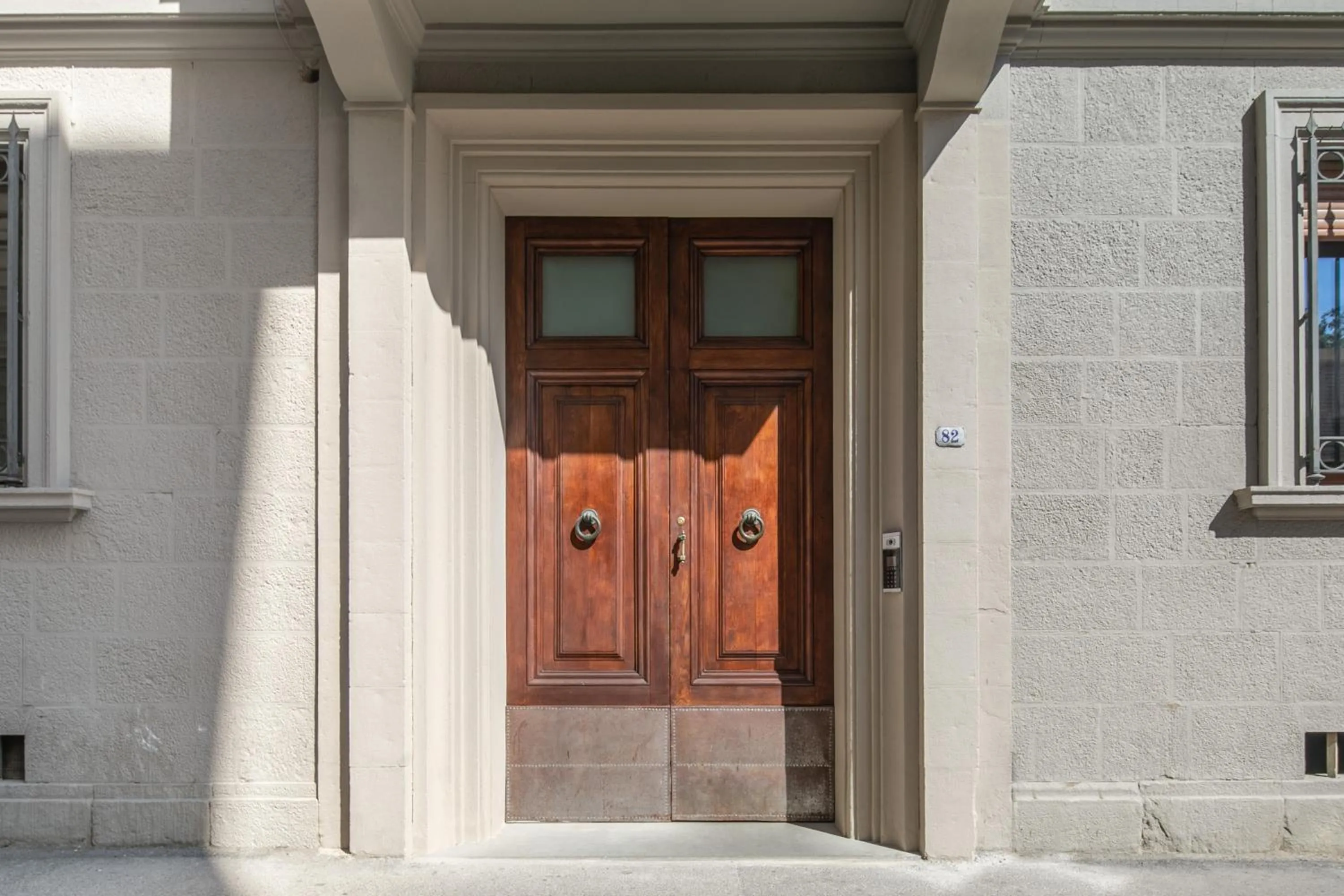 Property building in Cavour Deluxe by Mmega