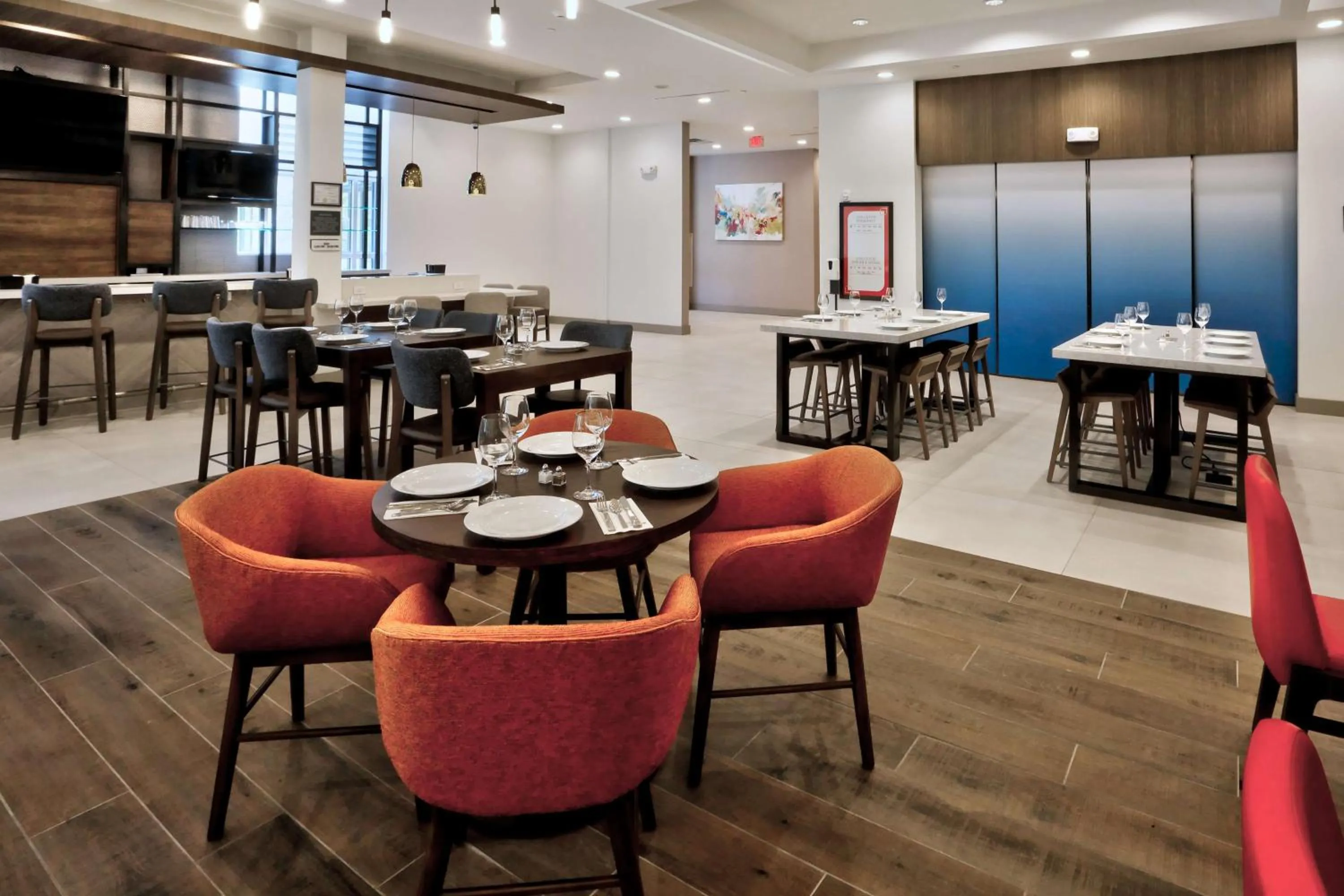 Lounge or bar in Hilton Garden Inn Bel Air, Md