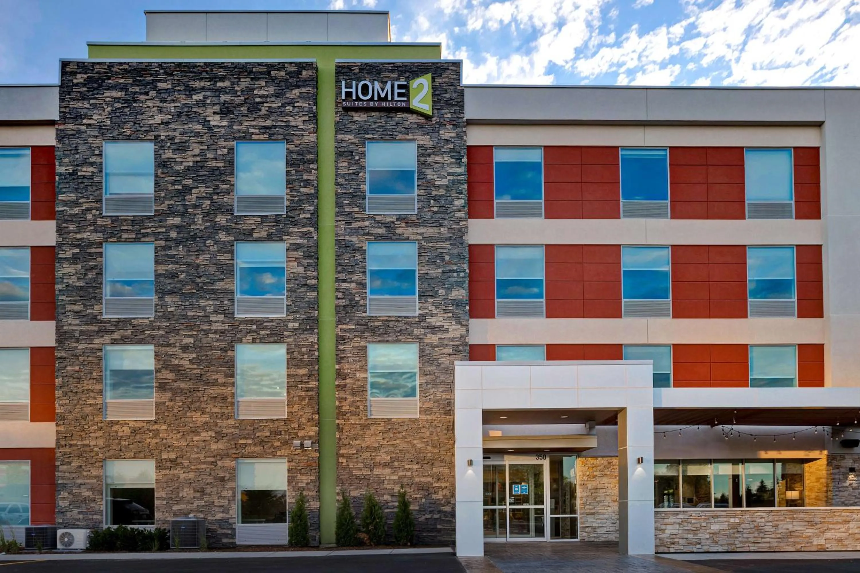 Property building in Home2 Suites By Hilton Lincolnshire Chicago