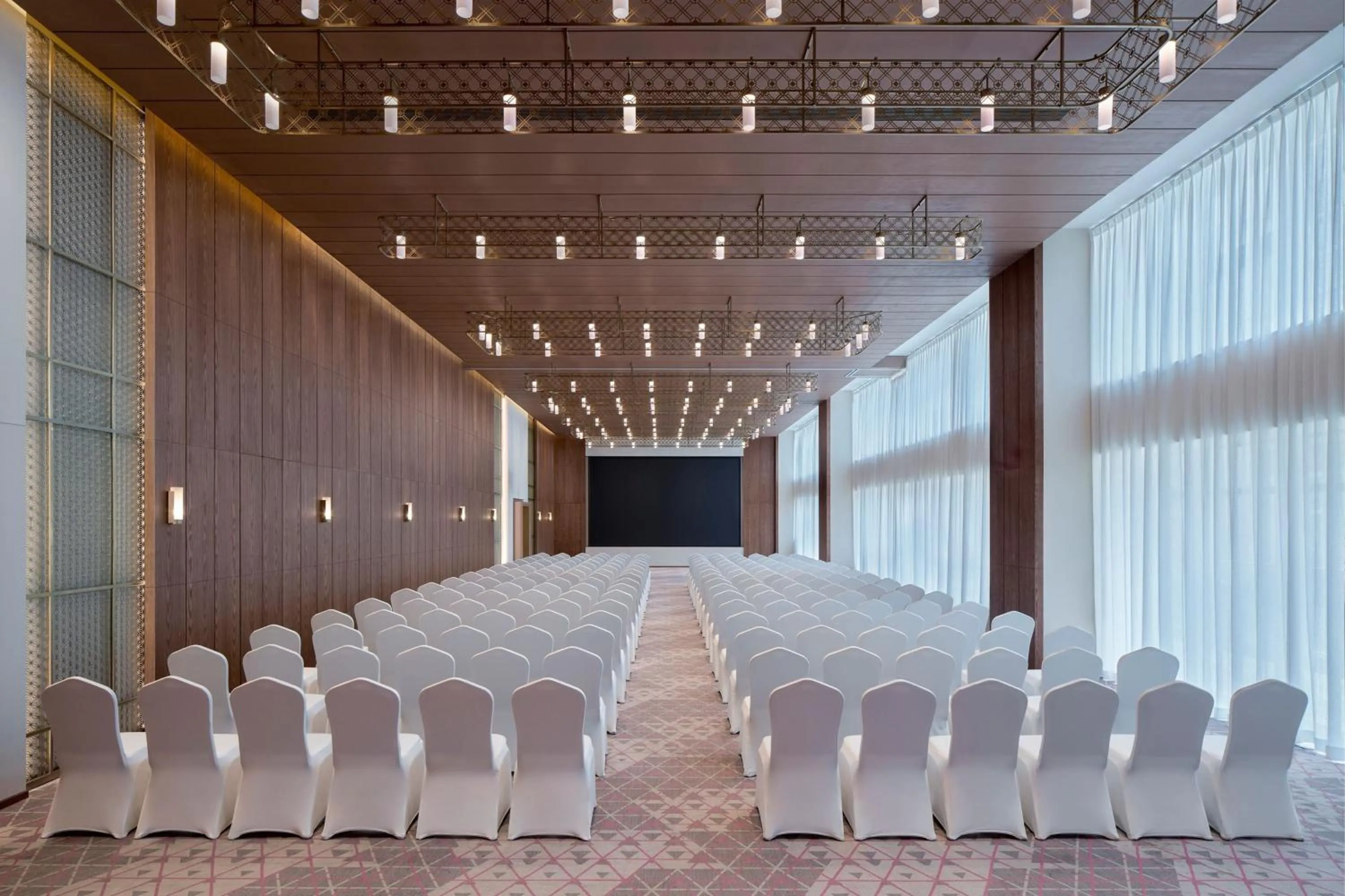 Entertainment in The Mercury Garden Shenzhen Nanshan, A Tribute Portfolio Hotel