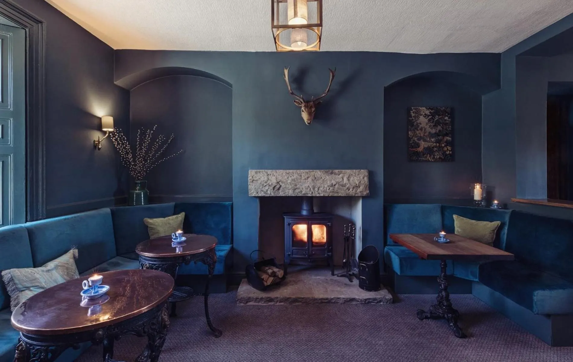 Living room in Harts Head Hotel