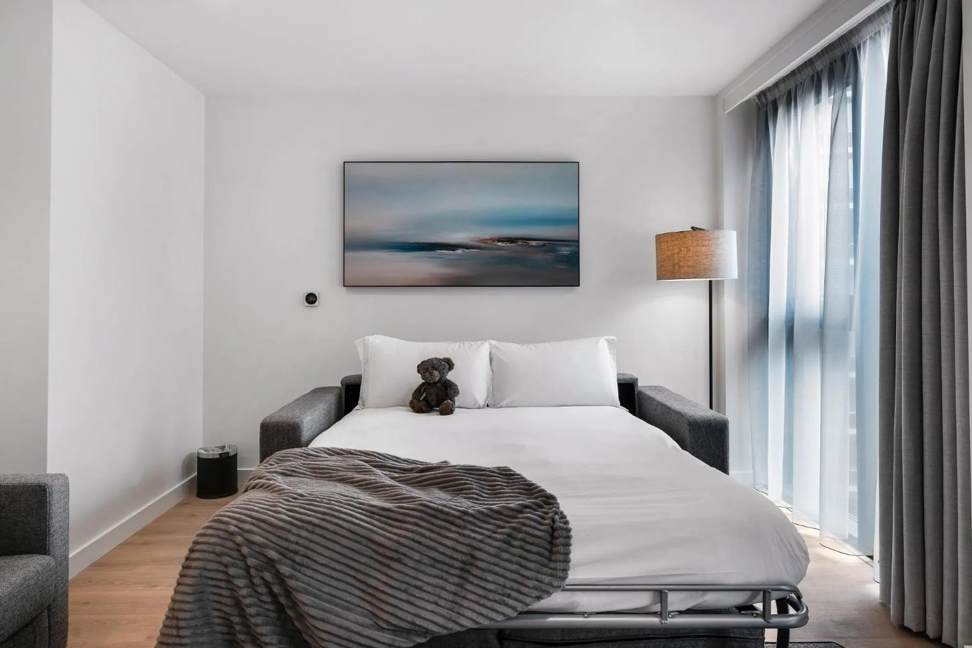 Bed in CitySuites 2 Aparthotel