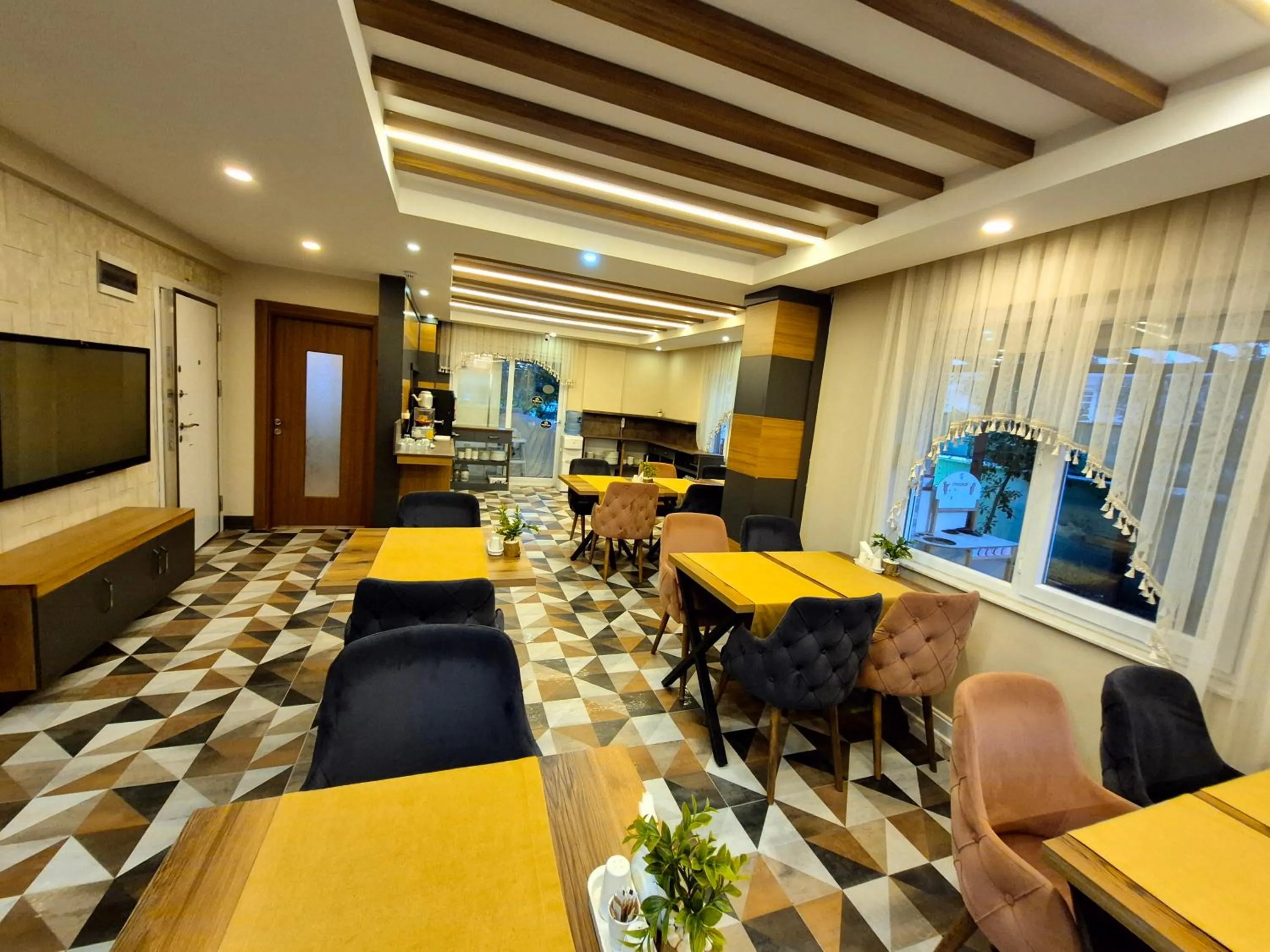 Seating area in Toprak Apart Otel