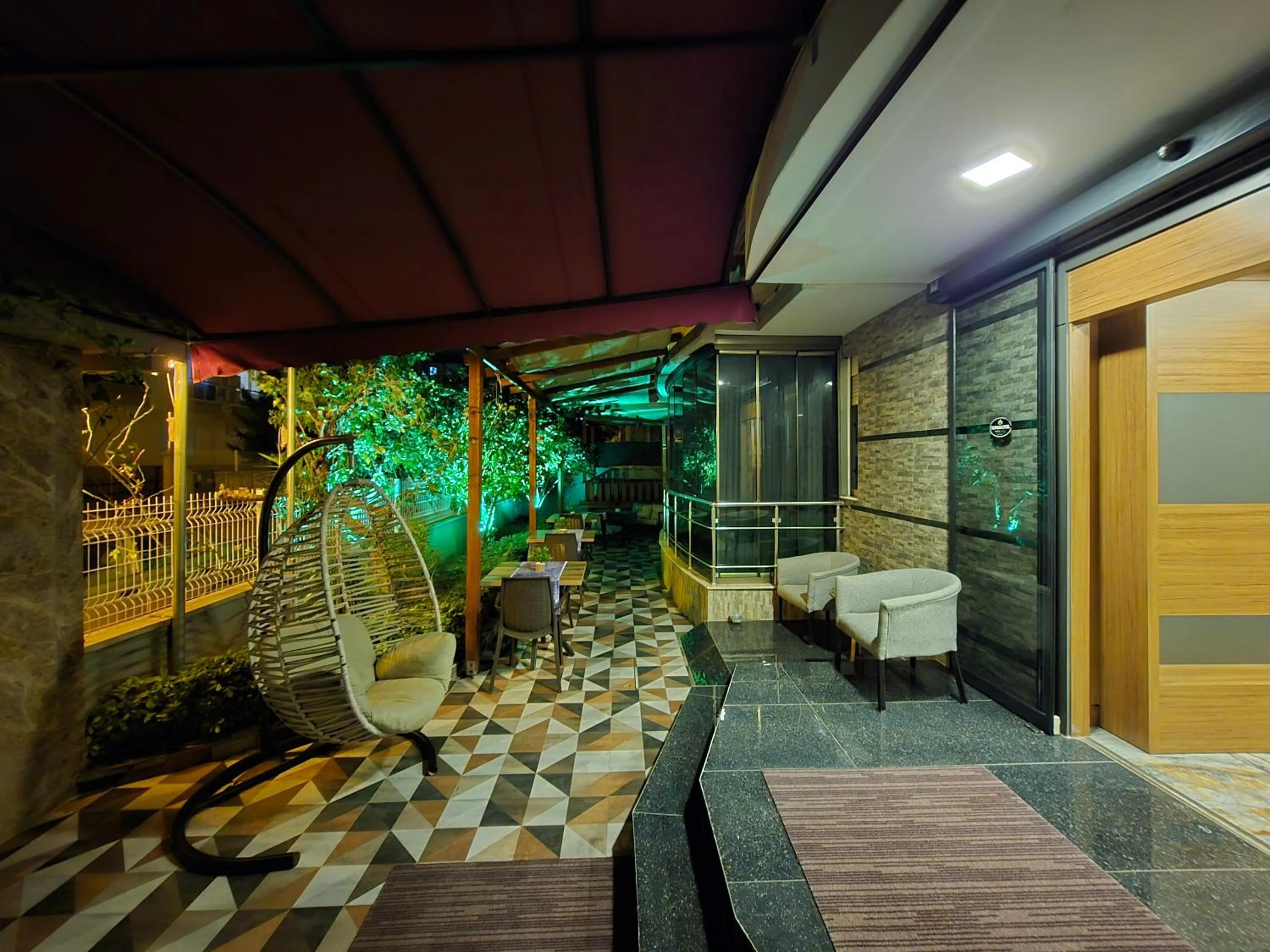 Garden in Toprak Apart Otel