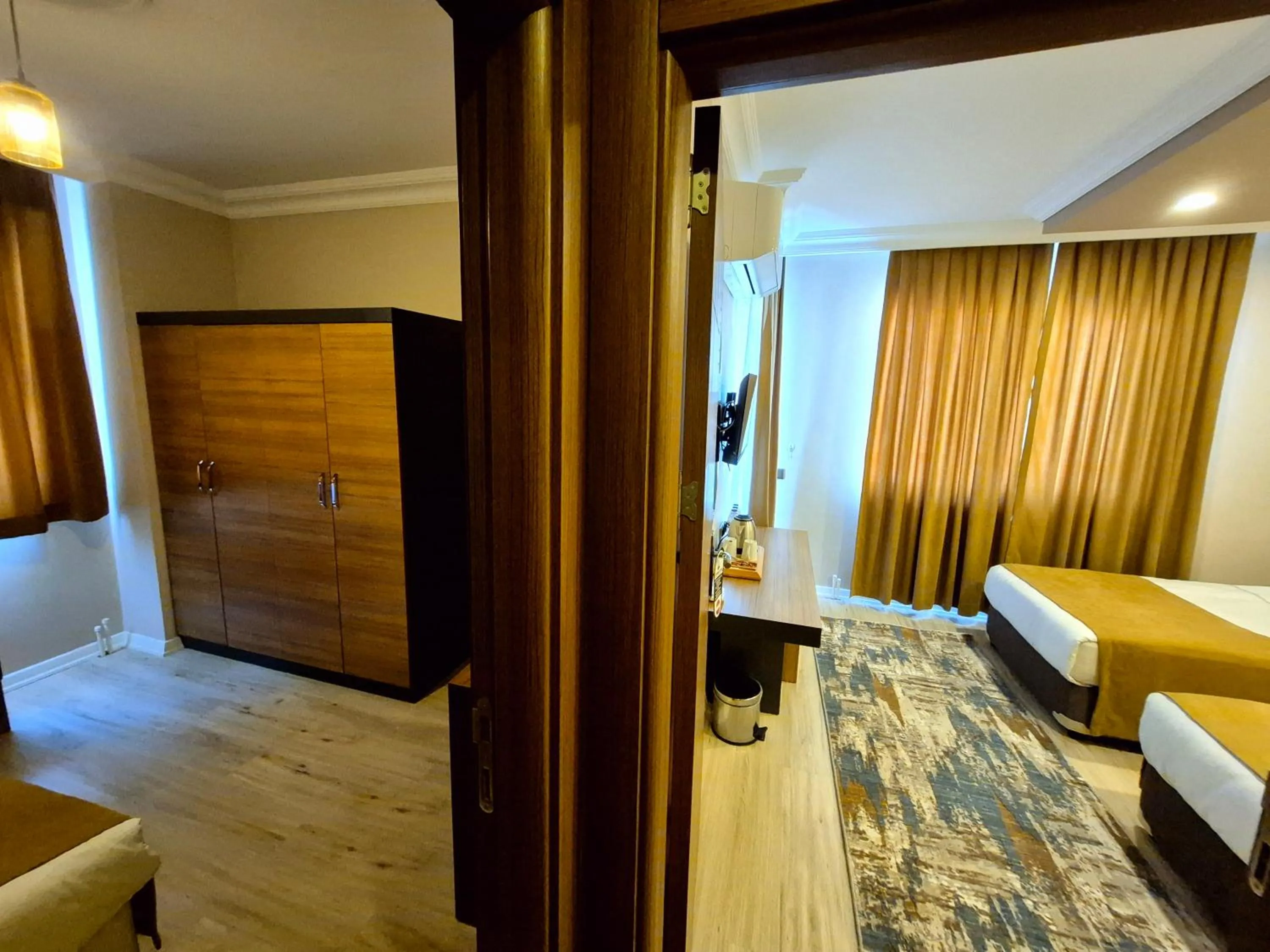 Photo of the whole room, Bed in Toprak Apart Otel