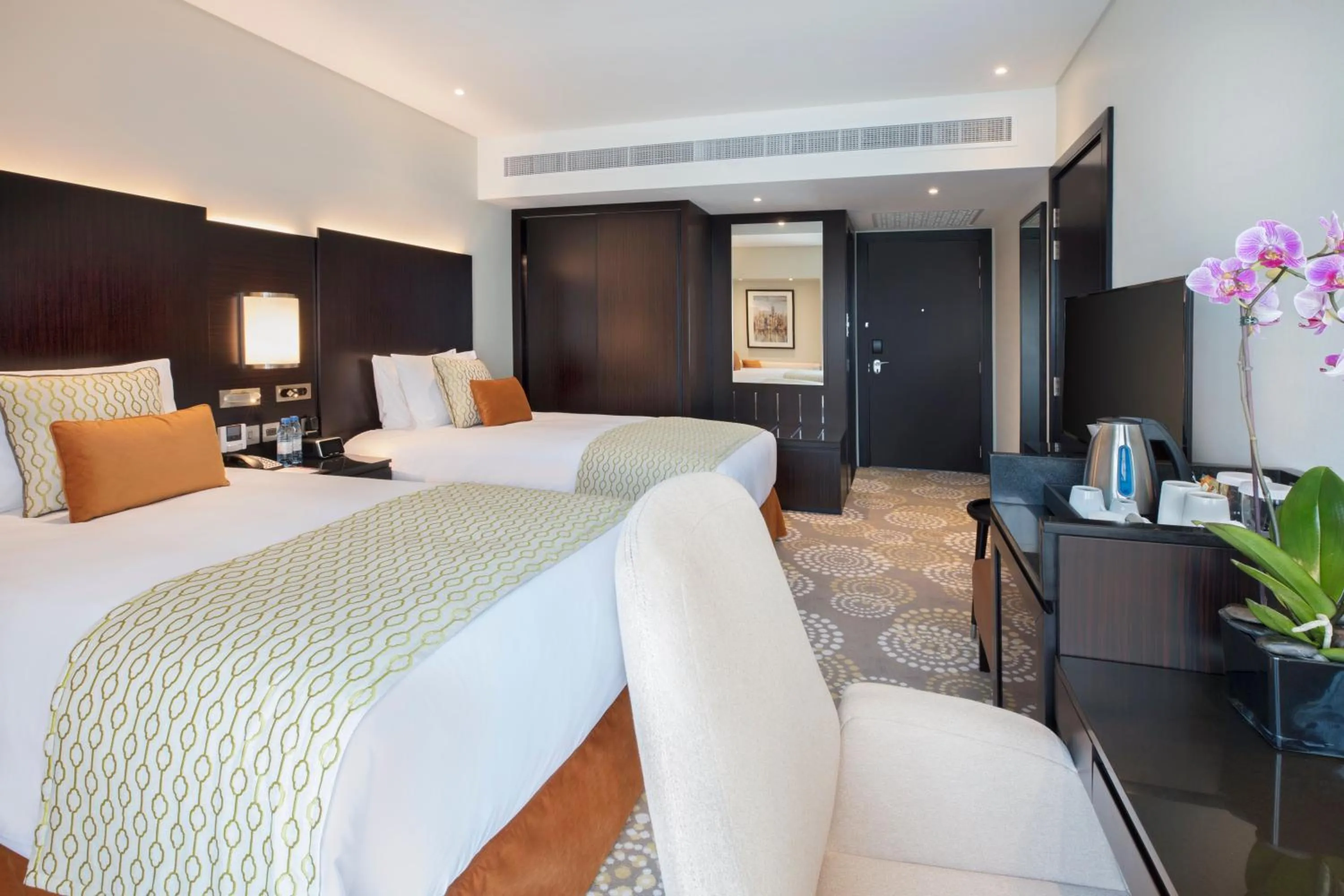 Photo of the whole room, Bed in Crowne Plaza Bahrain by IHG
