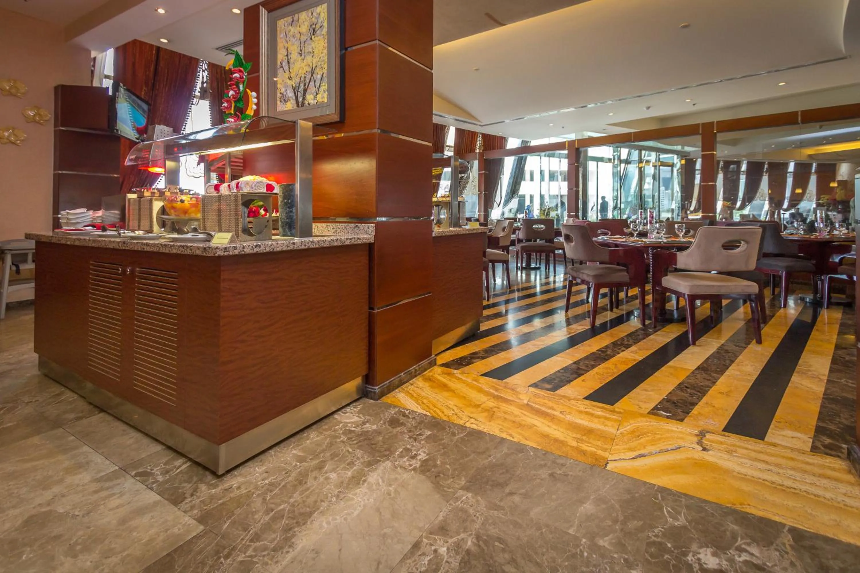 Restaurant/places to eat in Elite Grande Hotel