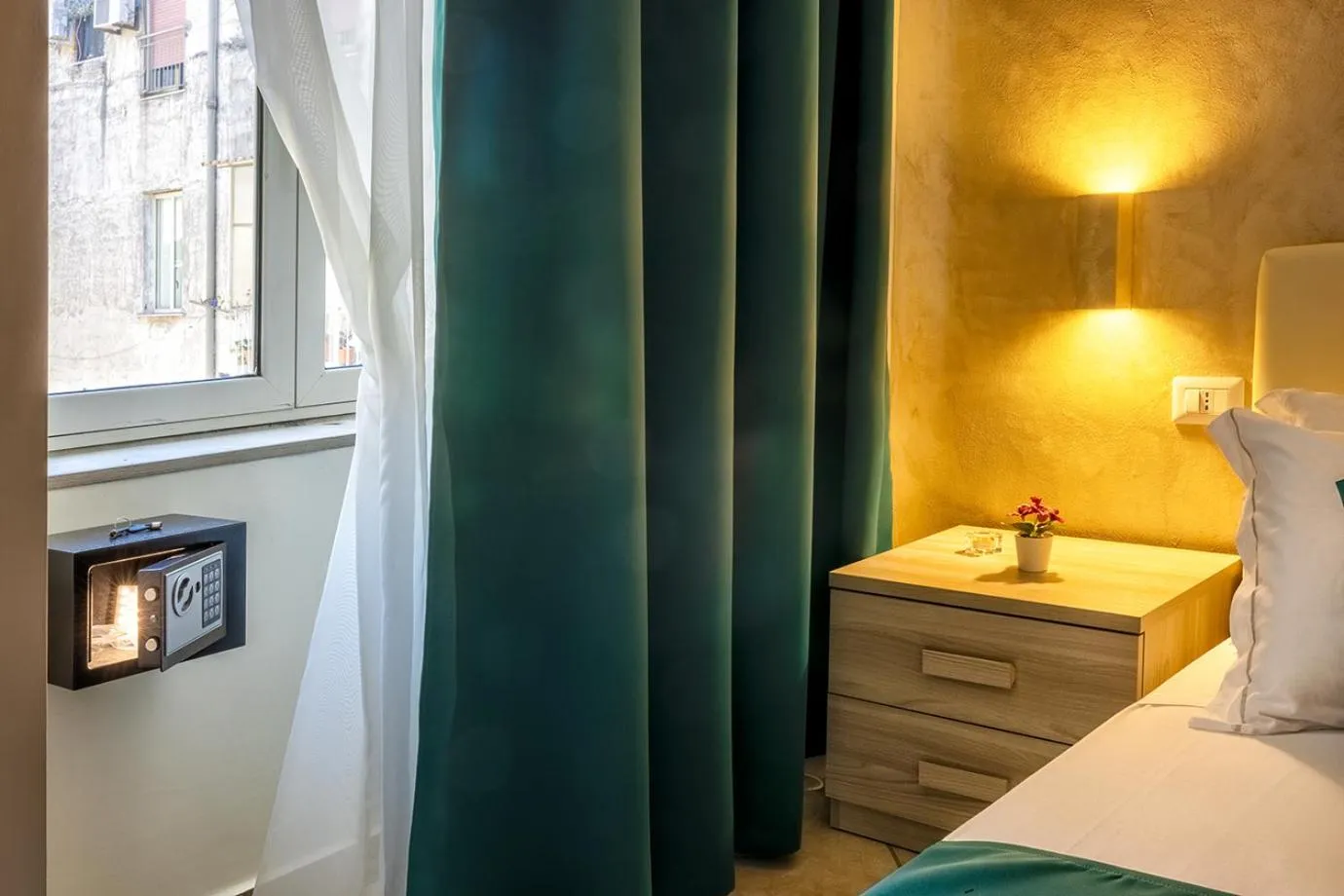 Area and facilities, Bed in Re Diego