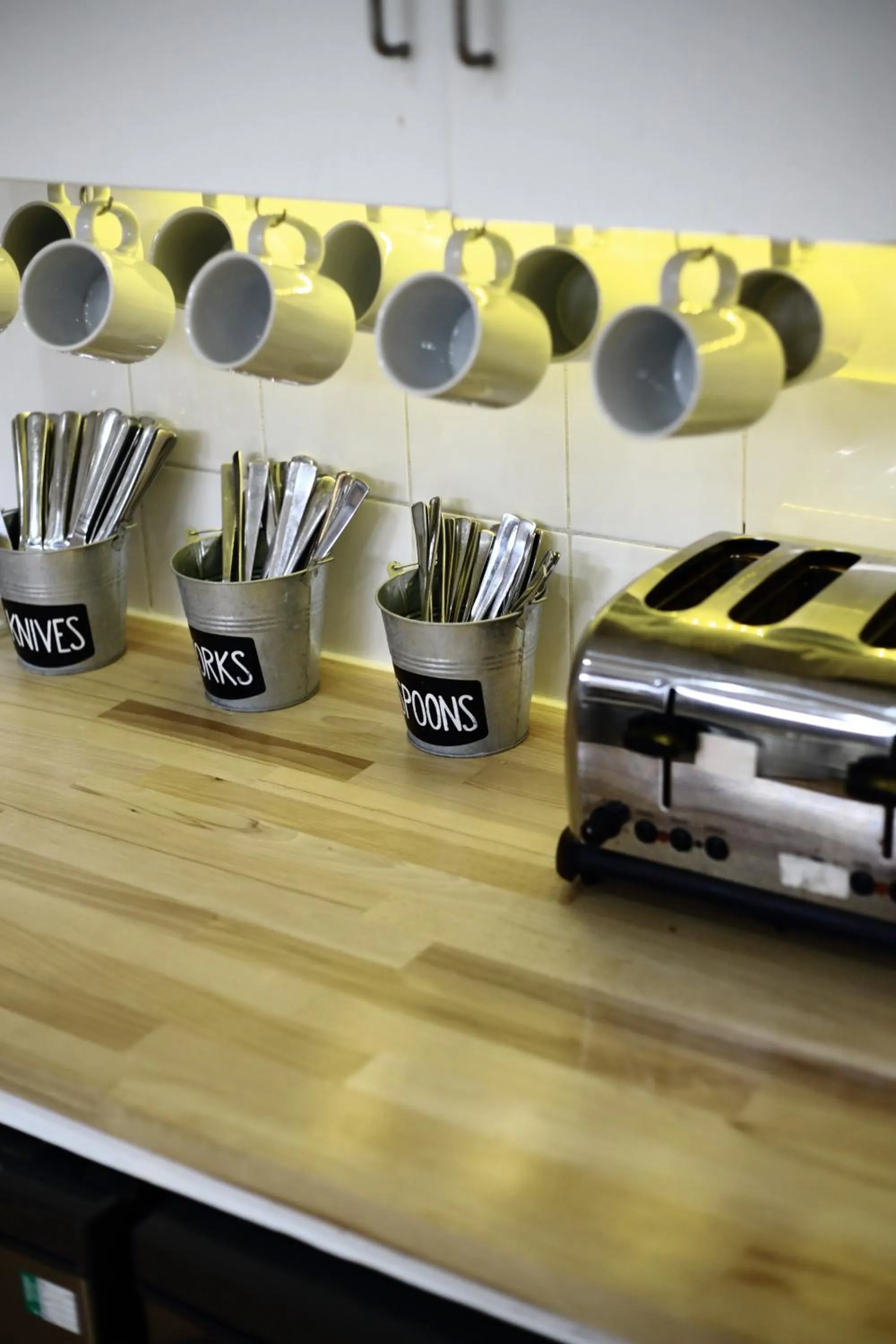 Communal kitchen in Central Backpackers