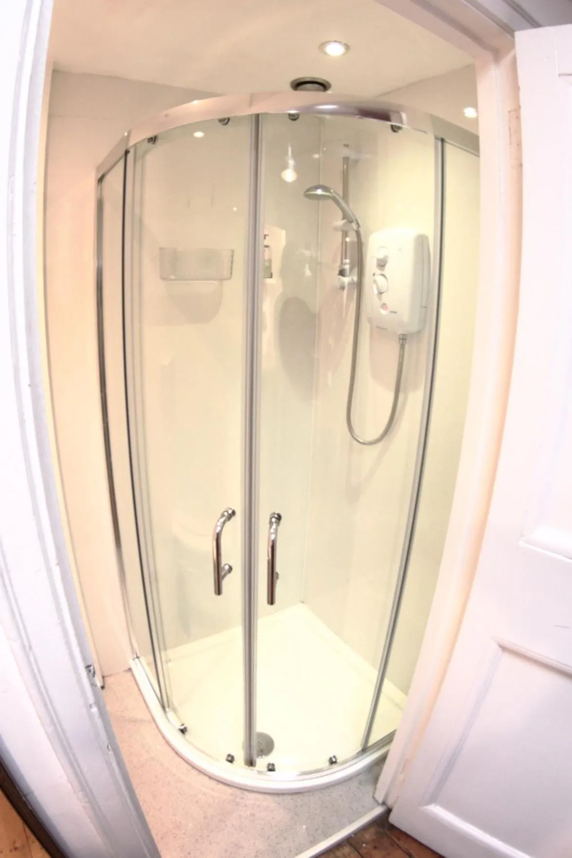 Shower in Central Backpackers