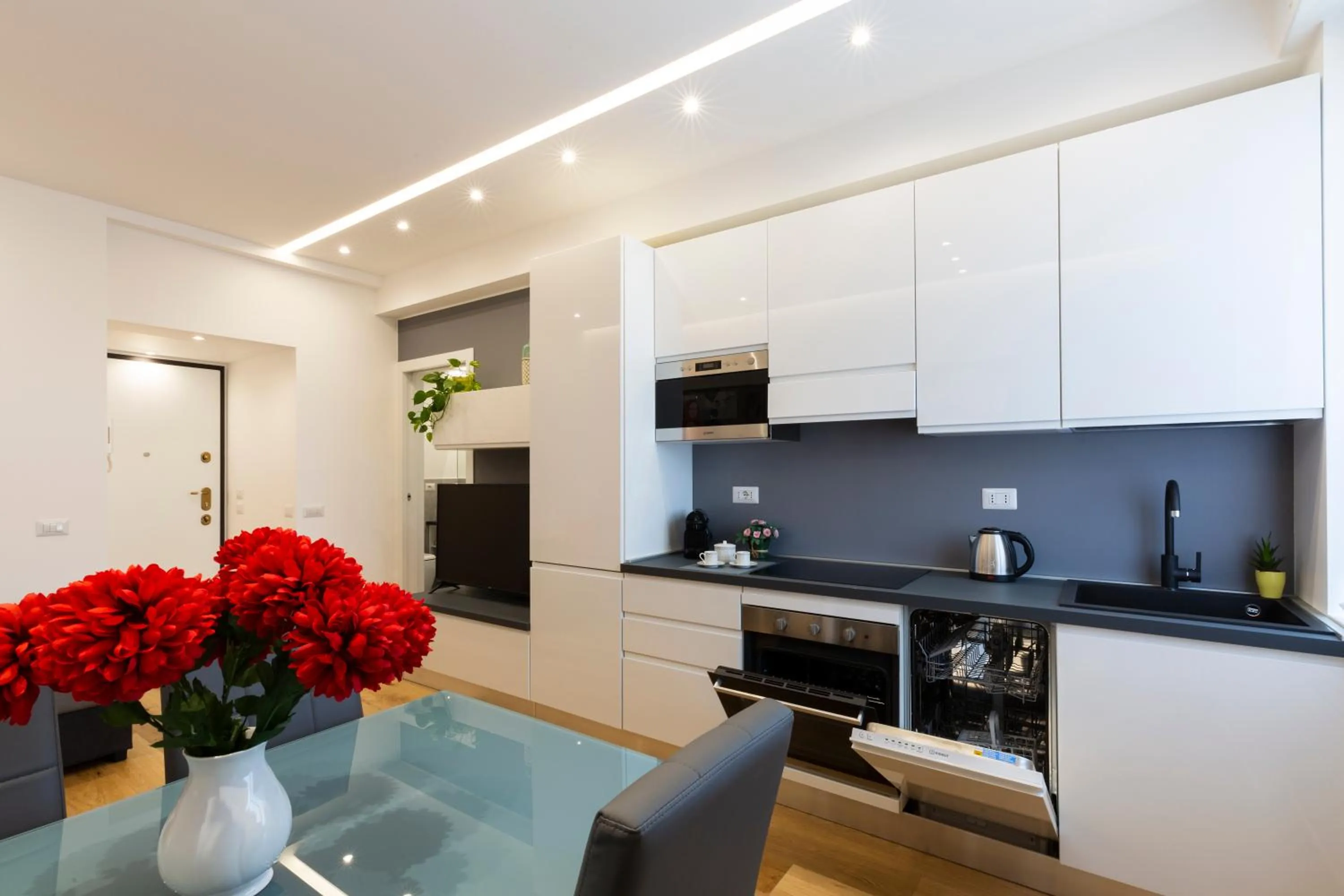 Kitchen or kitchenette in House San Cristoforo M4