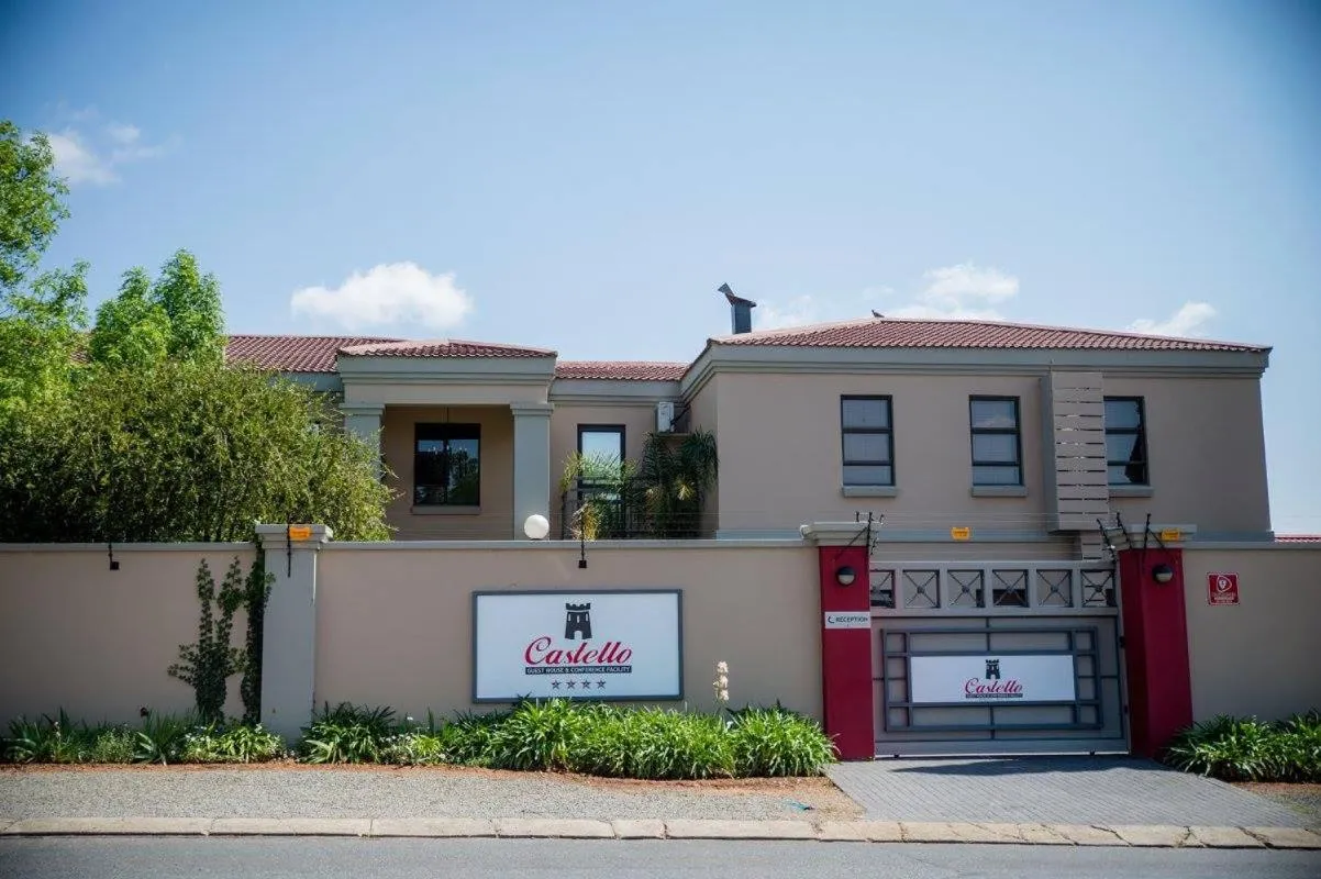 Property building in Castello Guest House, Bloemfontein