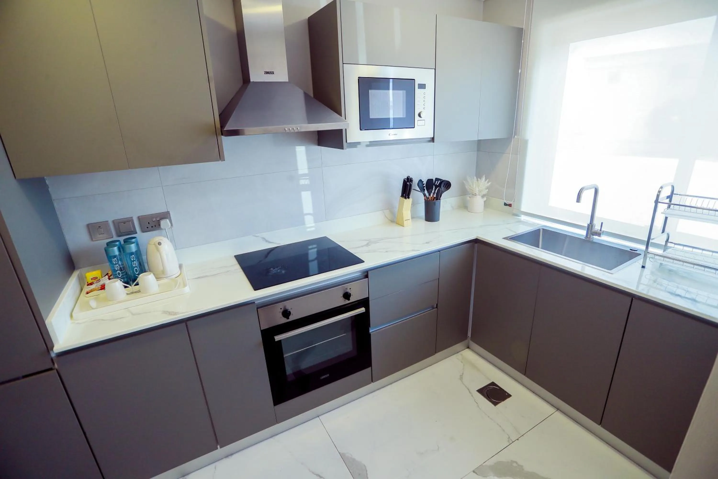 Kitchen or kitchenette in Sea Loft Villas