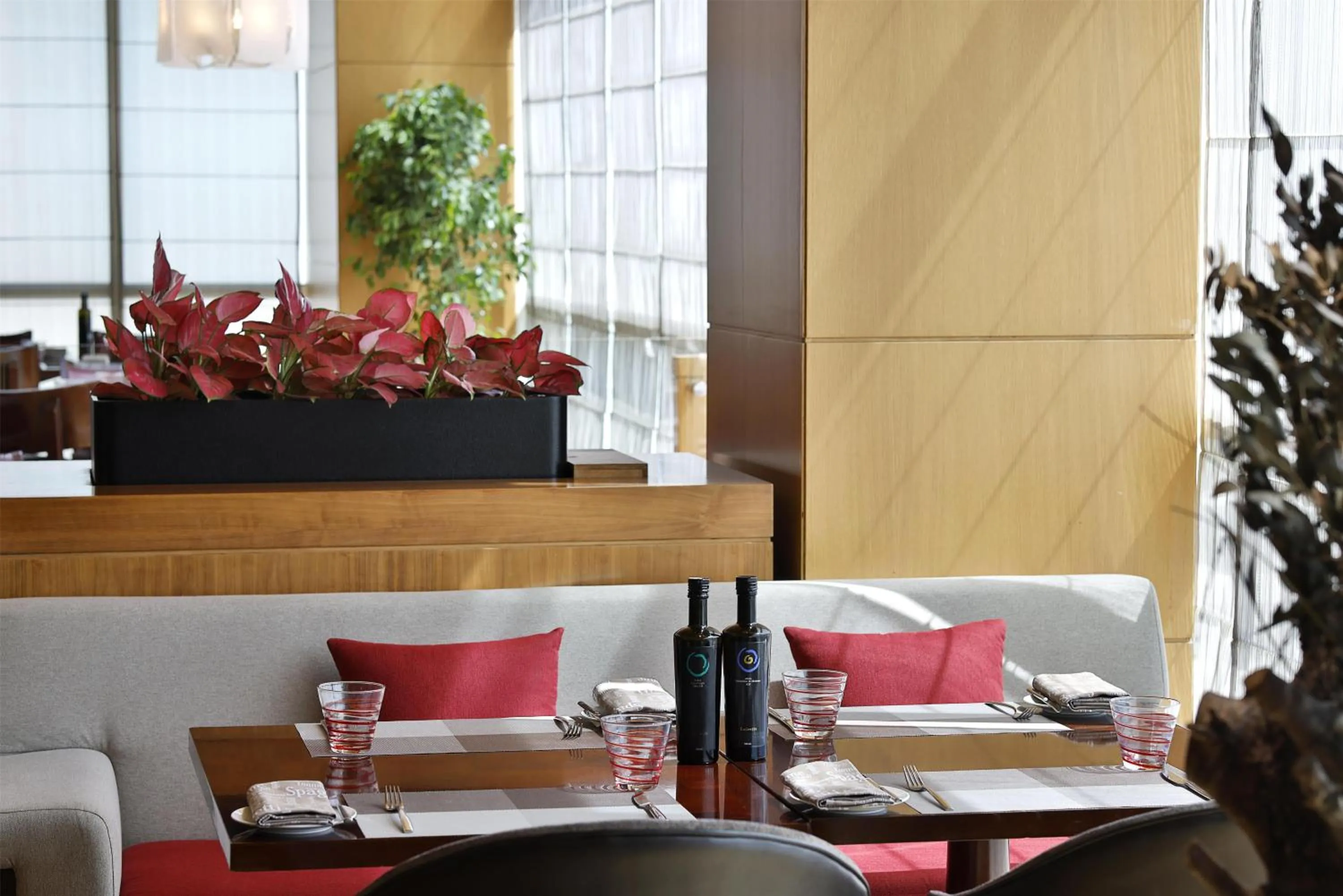 Restaurant/places to eat in Radisson Blu Hotel, Dubai Barsha Heights